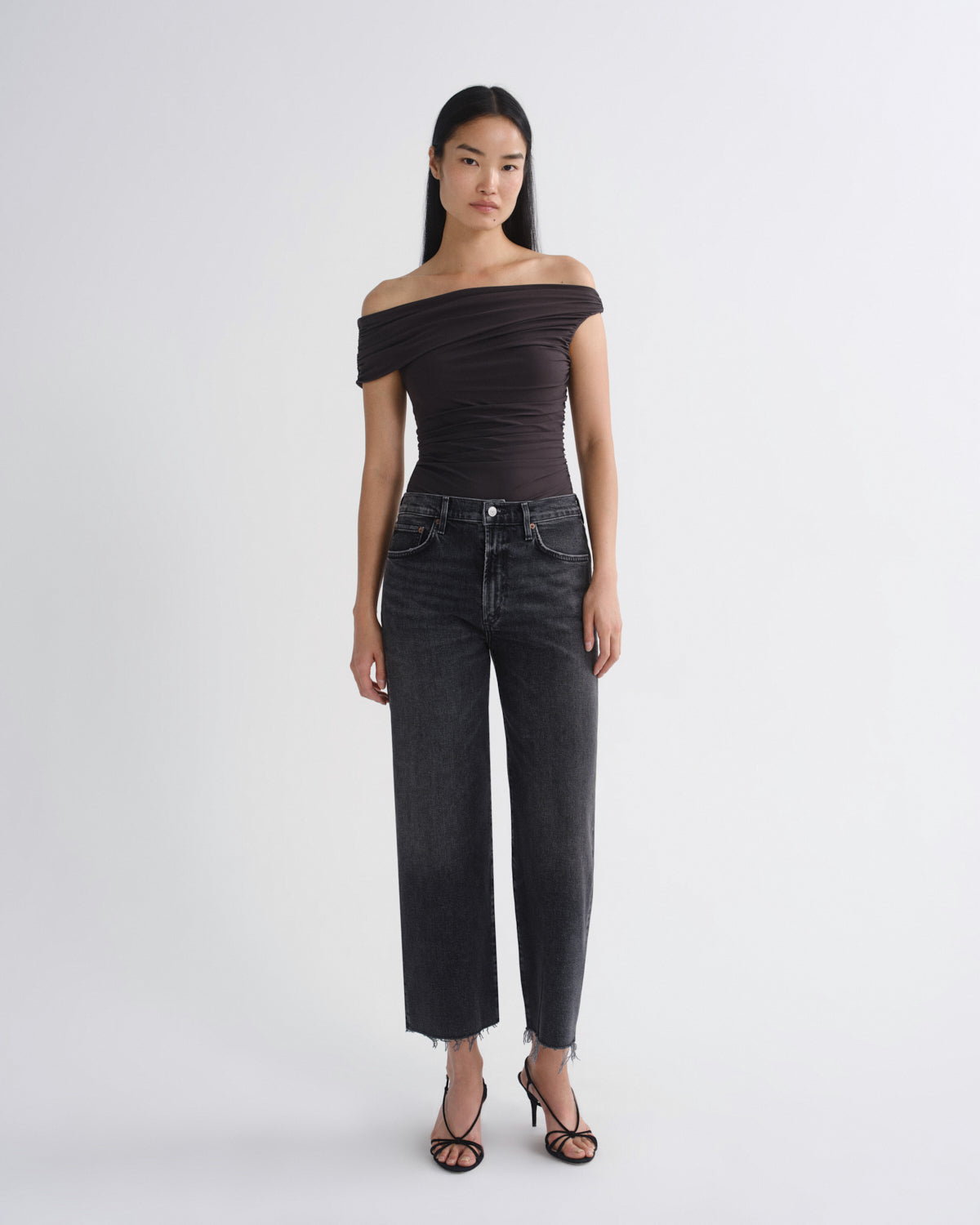 agolde-harper-crop-jeans-radius-schwarz-stretch image 1
