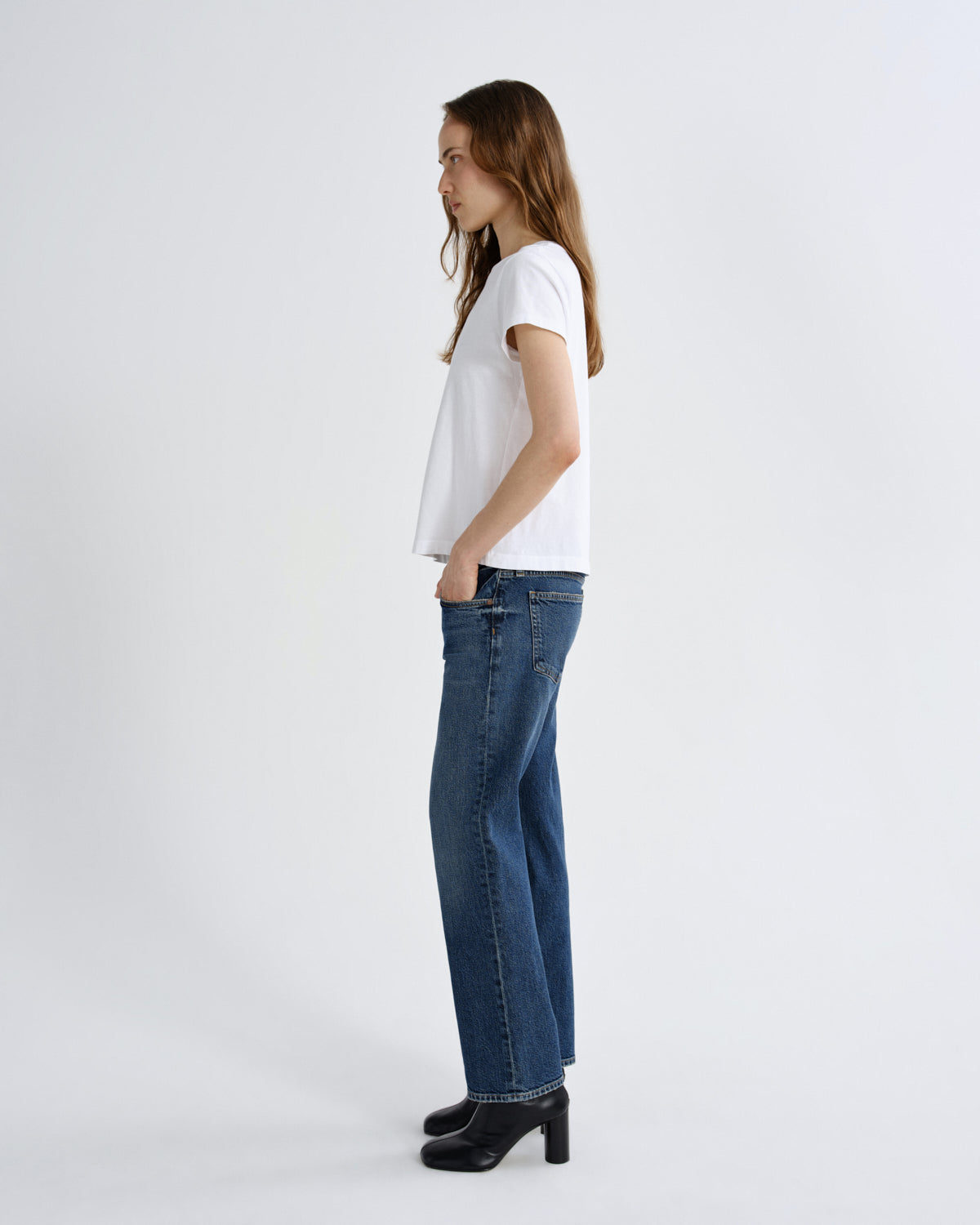 agolde-stovepipe-29-jeans-slick-low-rise-stretch image 4