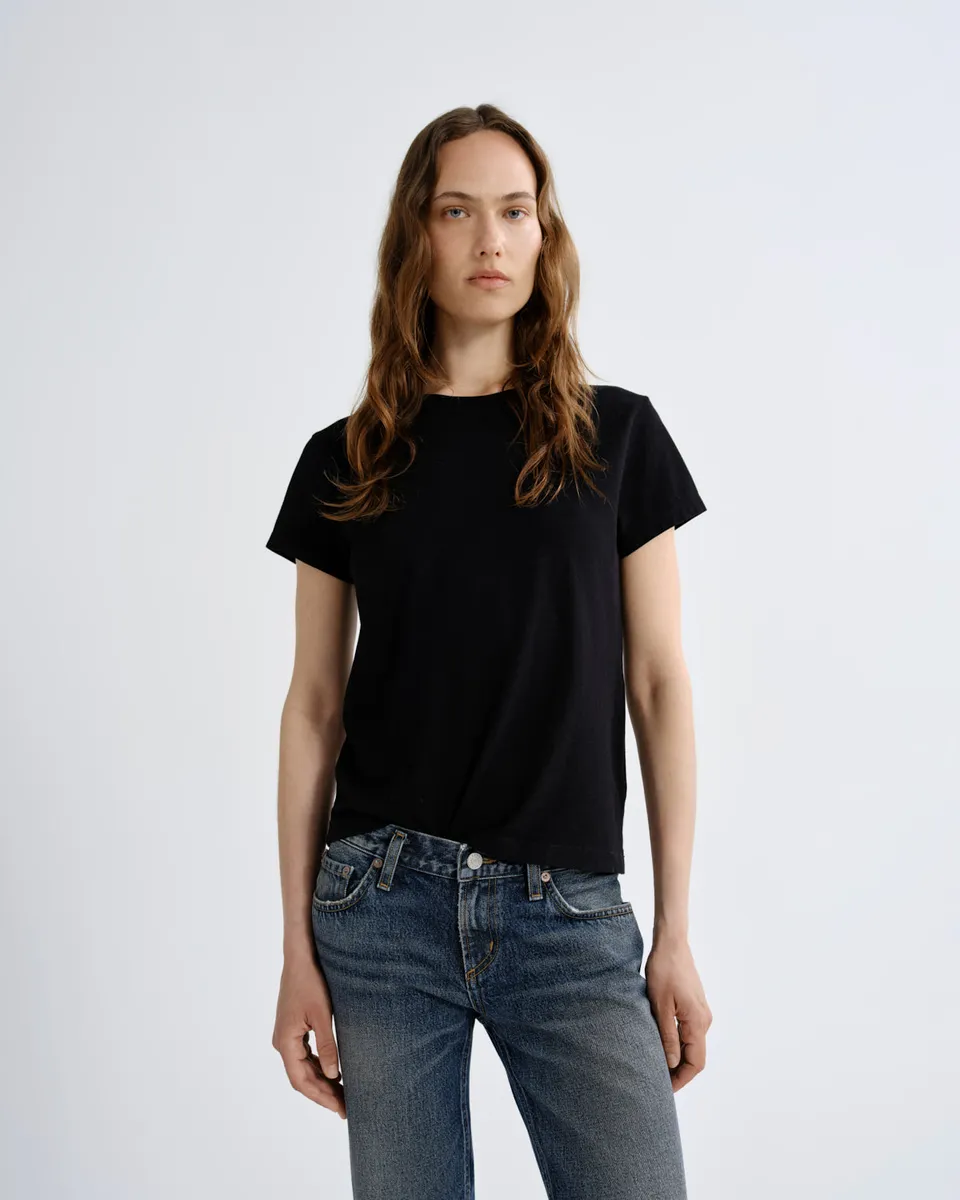 agolde-adine-longline-t-shirt-schwarz-tencel image 1