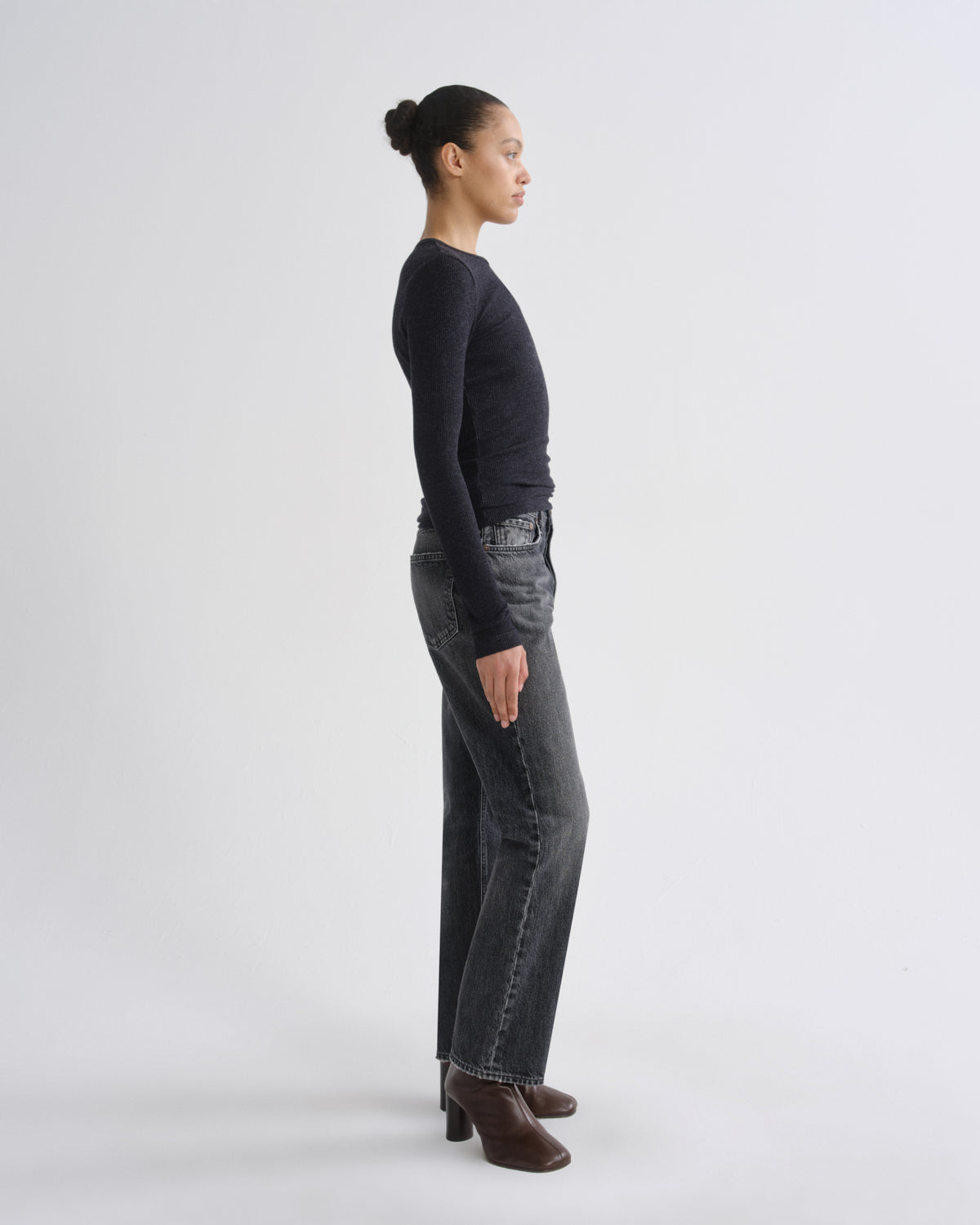 agolde-delphi-obscura-longsleeve-slim-navy image 3