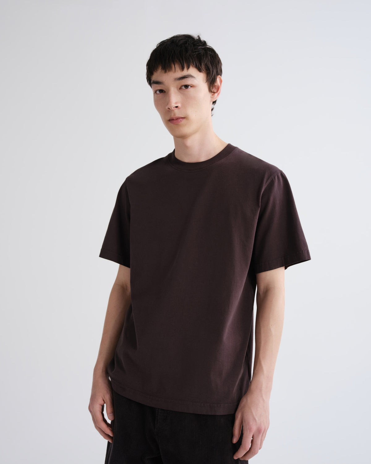 agolde-asha-mock-neck-tee-t-shirt-forge-herren-braun image 1
