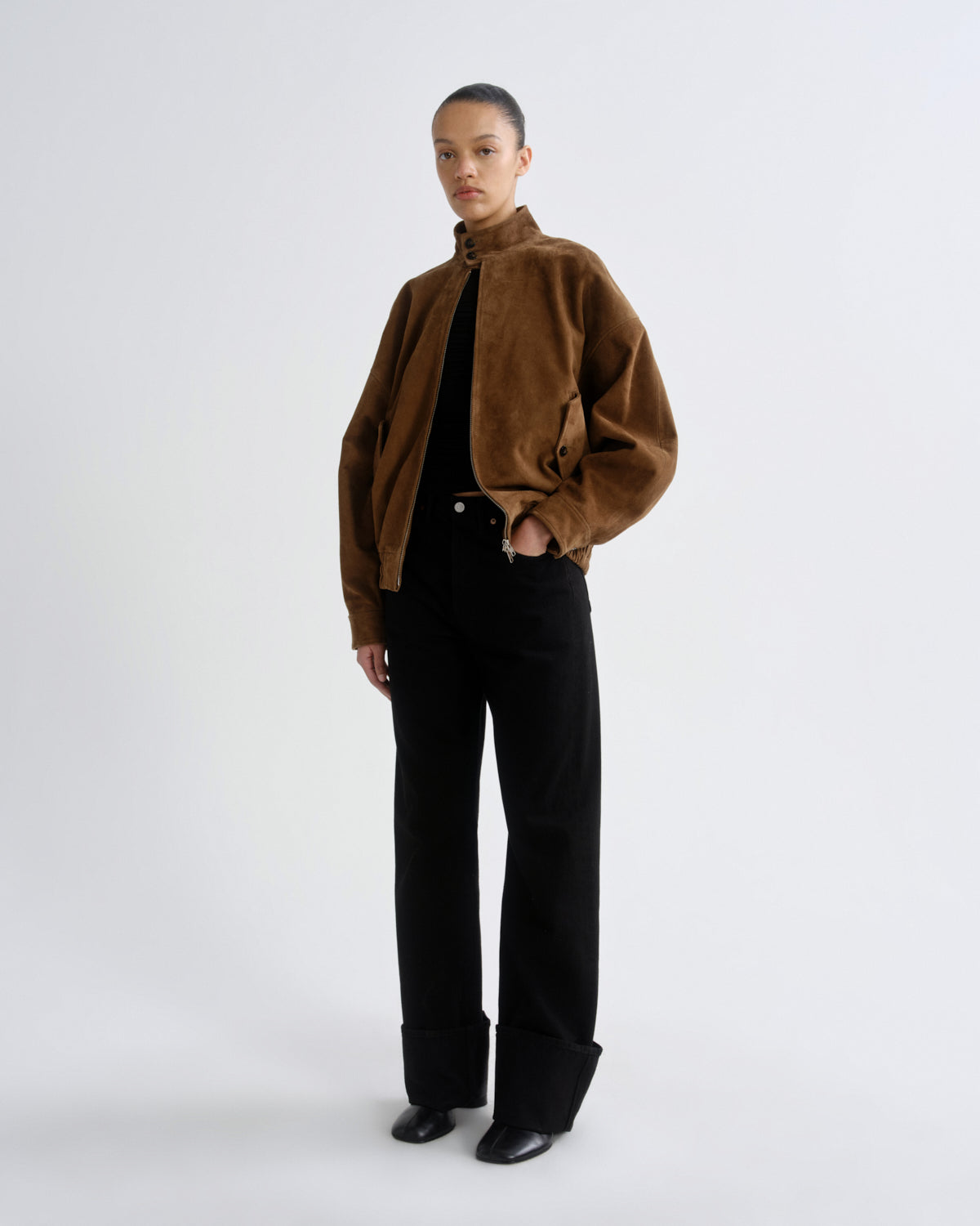 agolde-blair-jacke-pecan-braune-wildlederjacke image 4