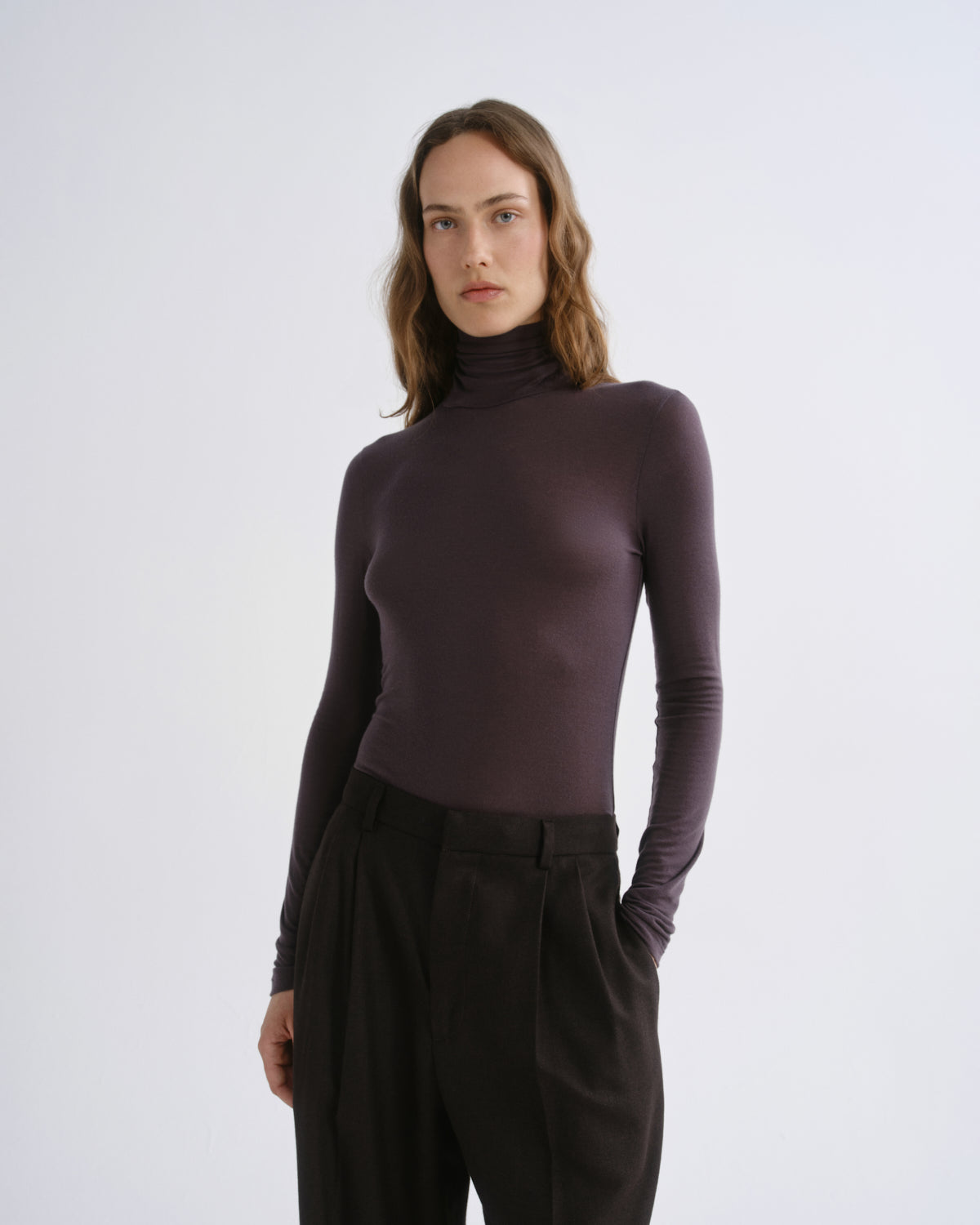 agolde-pascale-rollkragenpullover-raisin-lila image 1