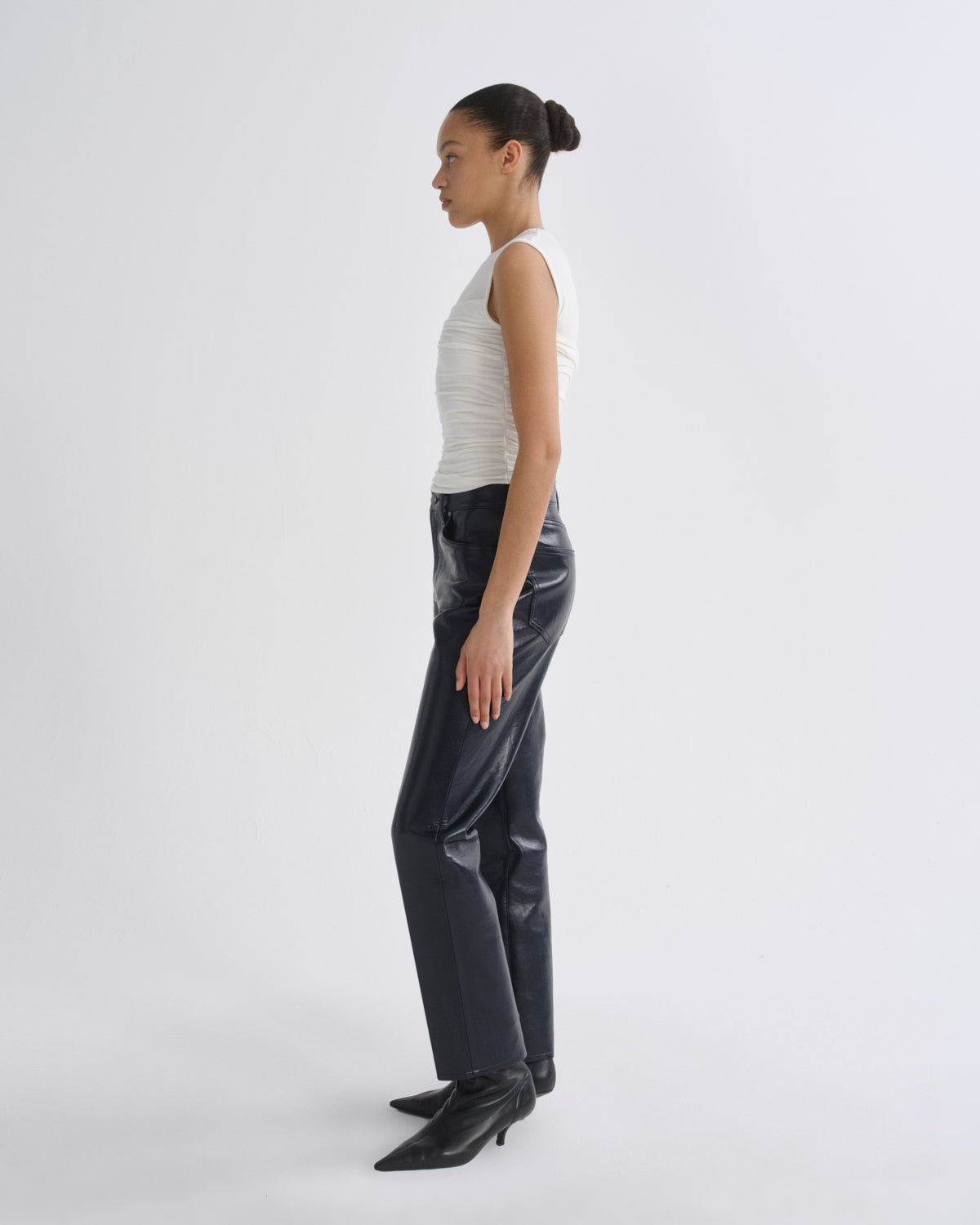 agolde-theodore-tank-top-oat-milk-kaschmir-mix image 5