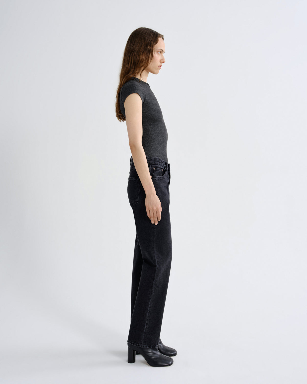 agolde-lana-jean-weightless-jeans-vanta-damen-schwarz image 3