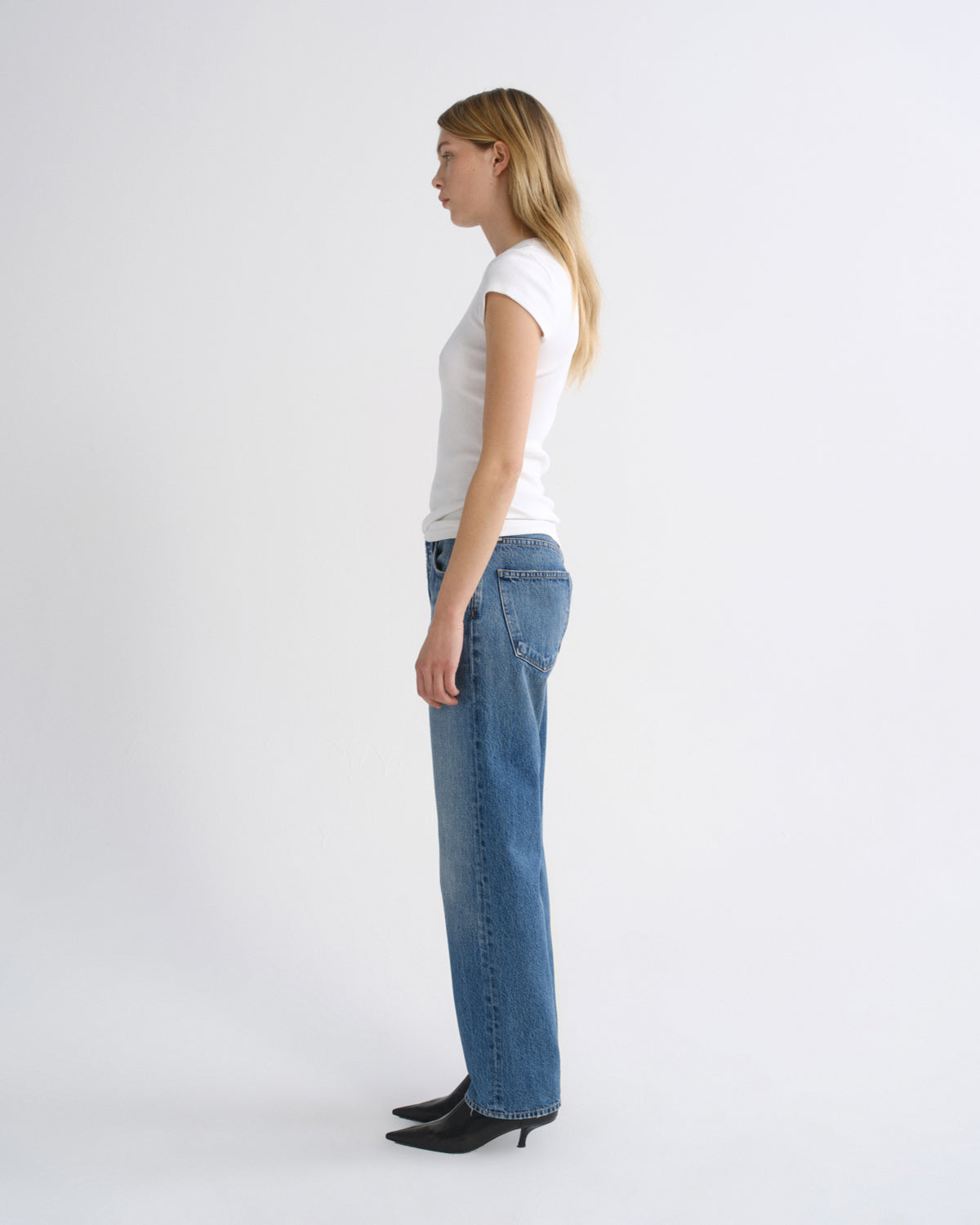 agolde-90-s-pinch-waist-high-rise-straight-jeans-circulate-dunkelblau image 4
