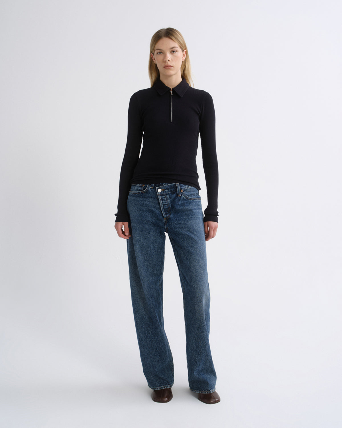 agolde-arc-criss-cross-jean-form-jeans-dunkelblau-indigo image 1