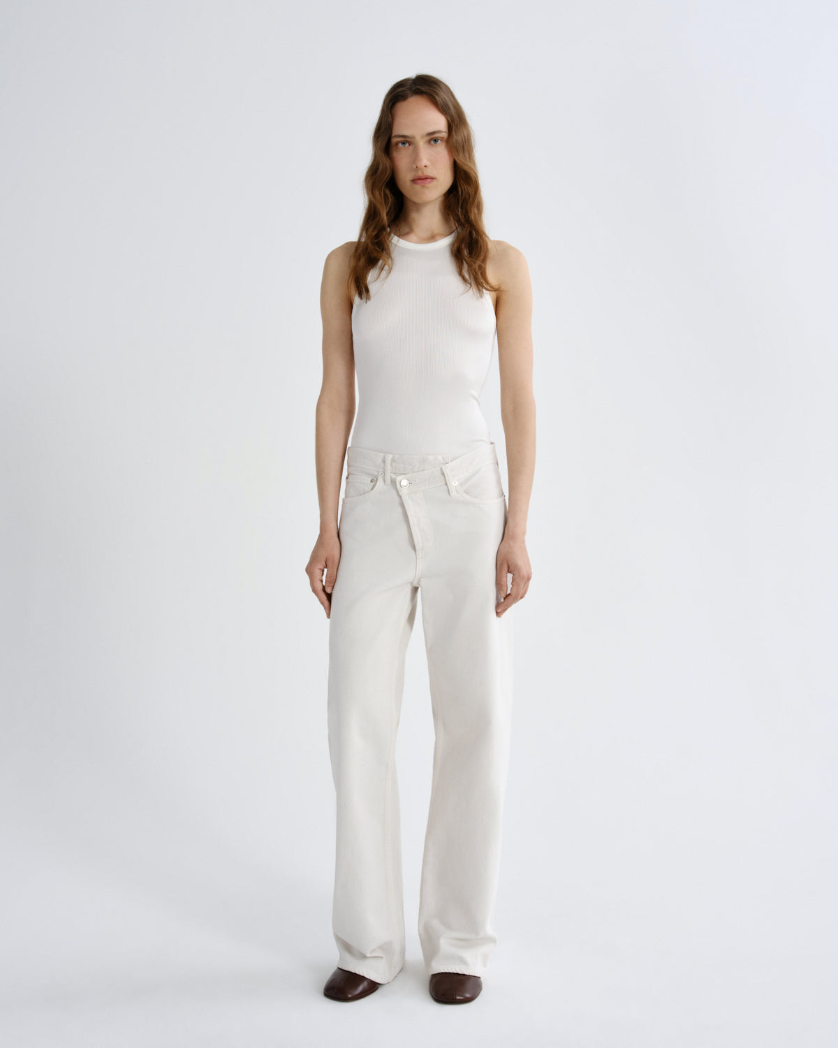 agolde-andre-racer-tank-top-vapor-ripp-viskose image 5
