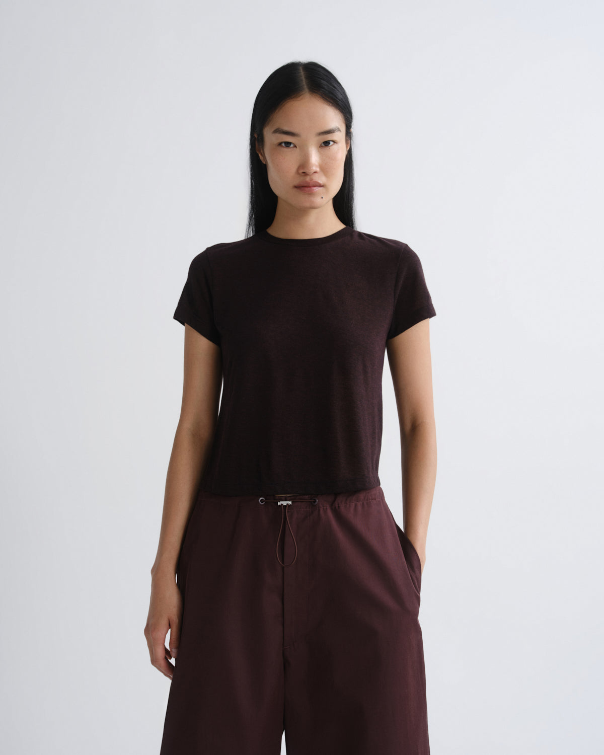agolde-adine-shrunken-tee-t-shirt-ristretto-tencel image 1