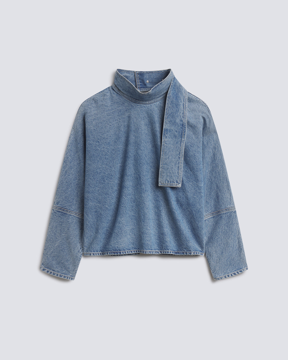 agolde-kembra-top-weightless-magnify-indigo-langarm image 6