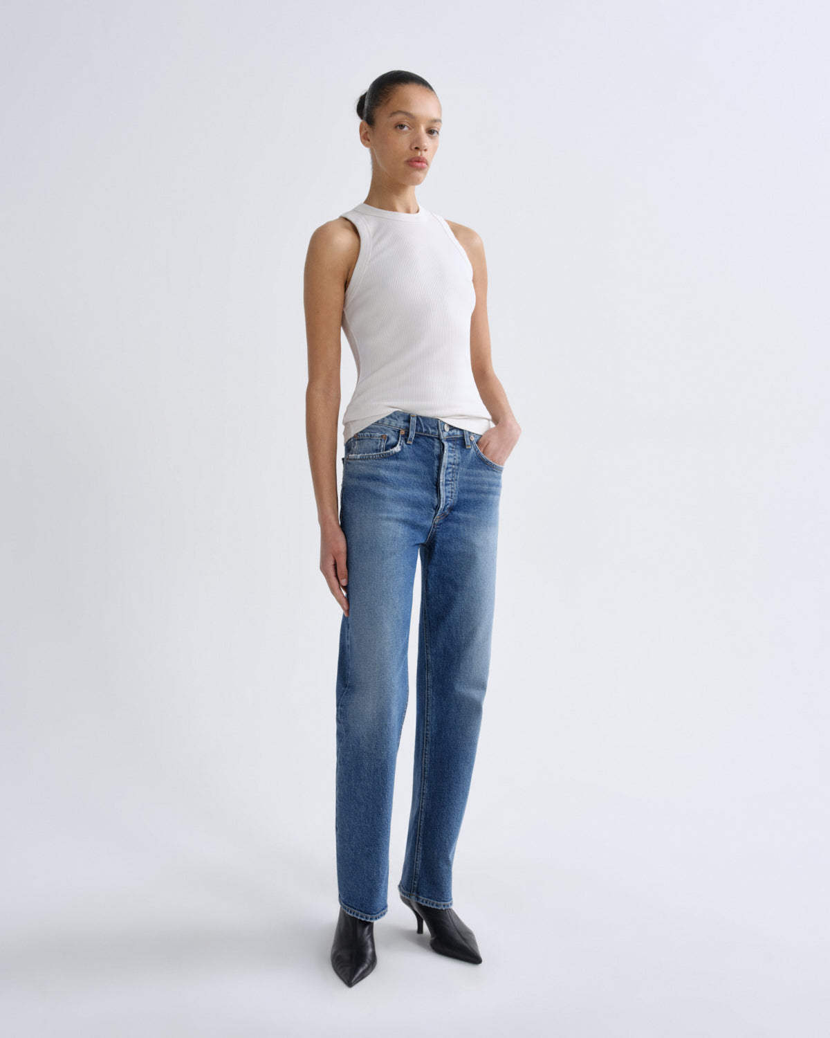 agolde-lana-jean-comfort-stretch-waive-indigo image 4