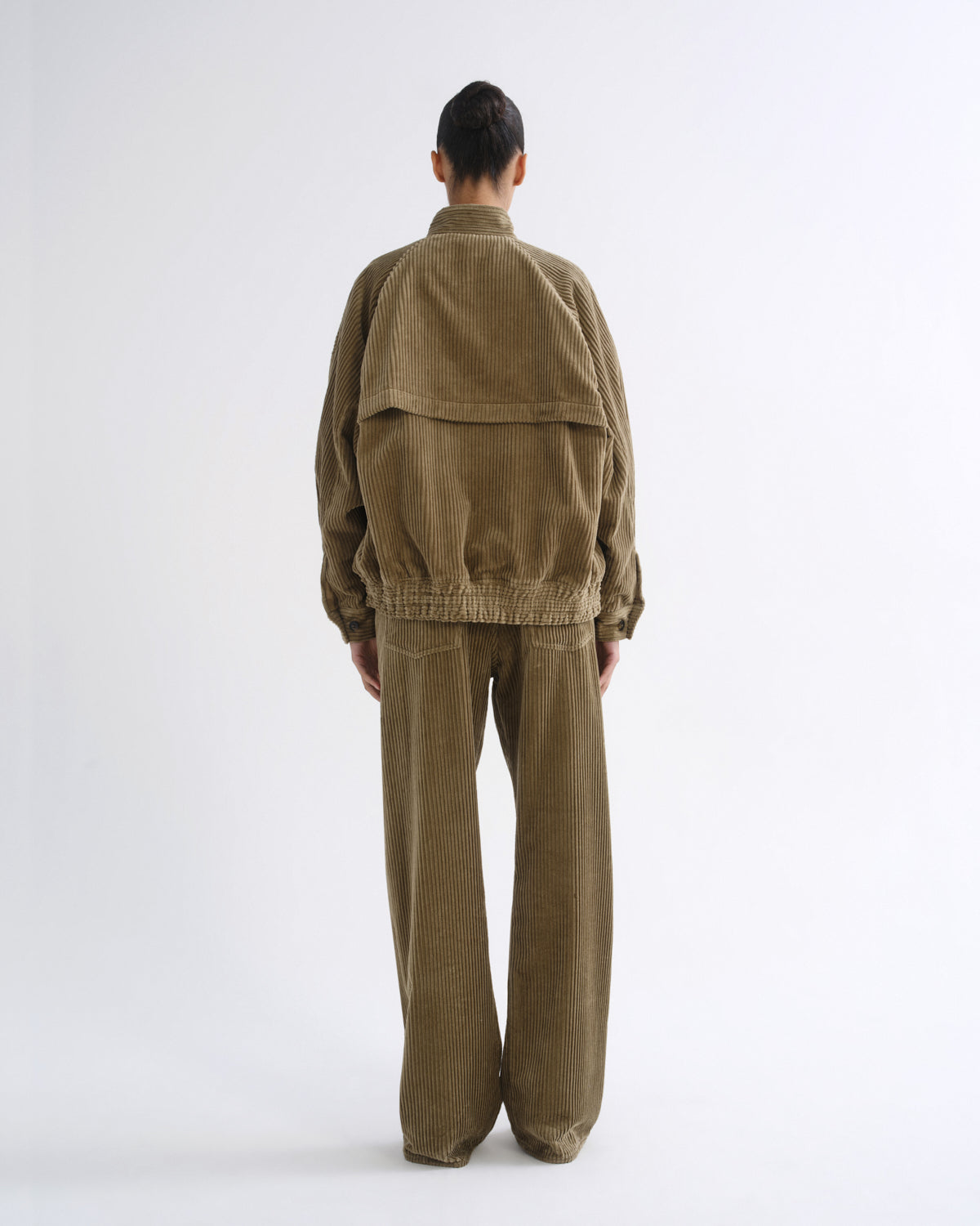 agolde-blair-jacket-cordjacke-french-khaki-damen image 2
