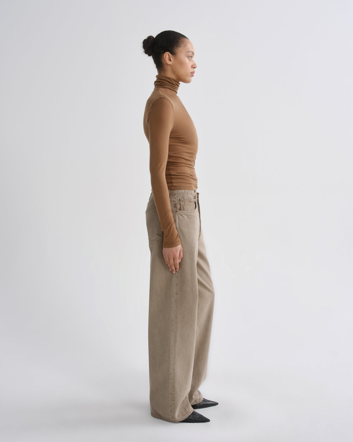 agolde-pascale-turtleneck-rollkragenpullover-honeycomb-braun image 4