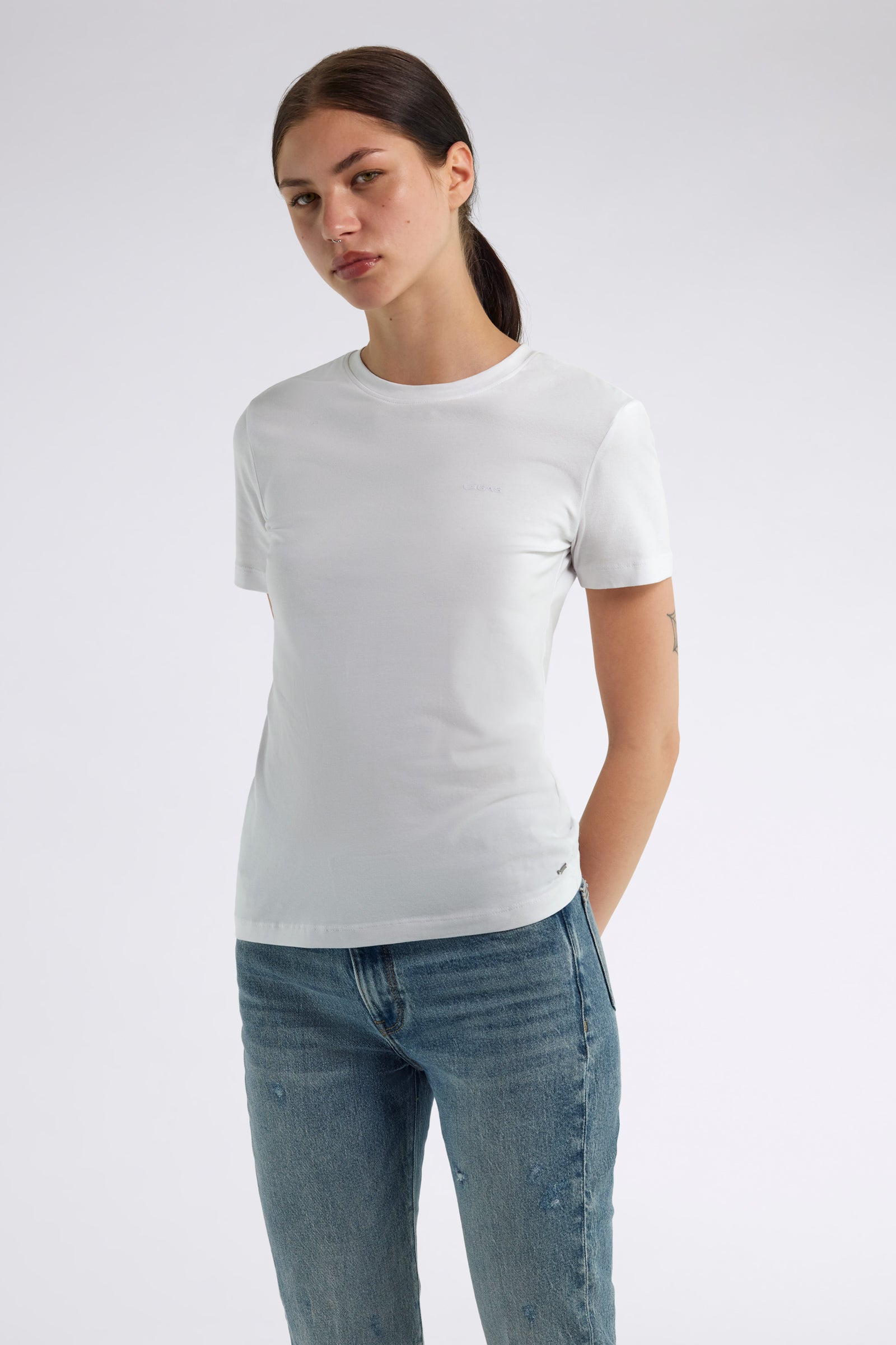 gas-hanike-logo-g-s-0001-t-shirt-damen-slim-fit-wei image 1