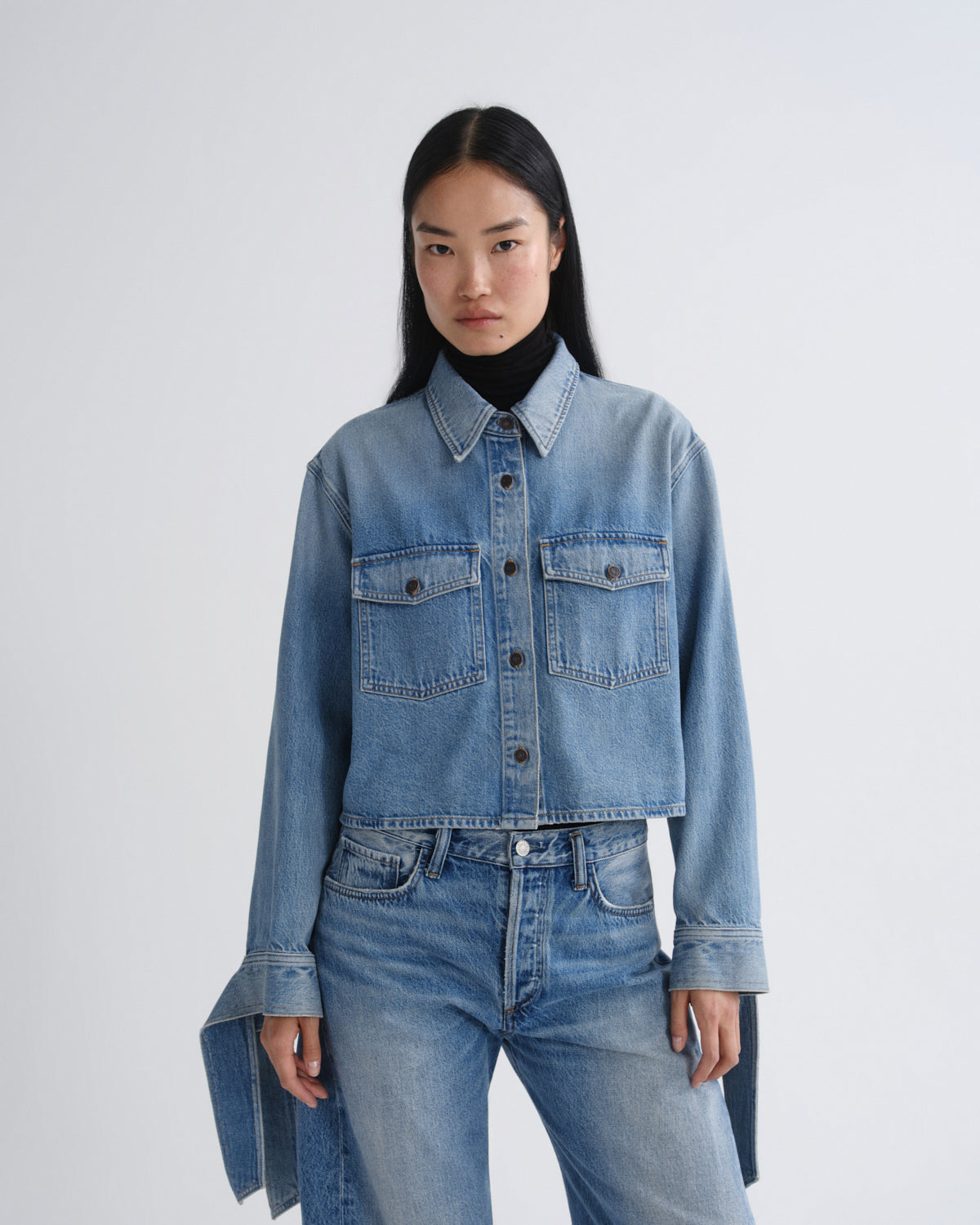 agolde-hewitt-hemd-index-indigo-denim-cropped image 1