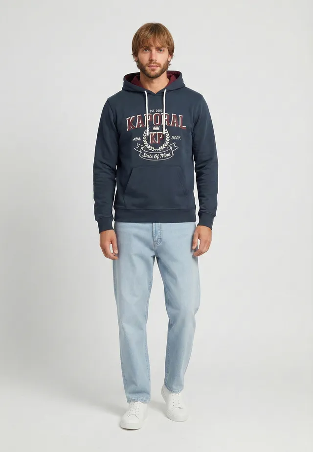 kaporal-kaposvar-herren-hoodie-navy-baumwolle-frontprint image 1