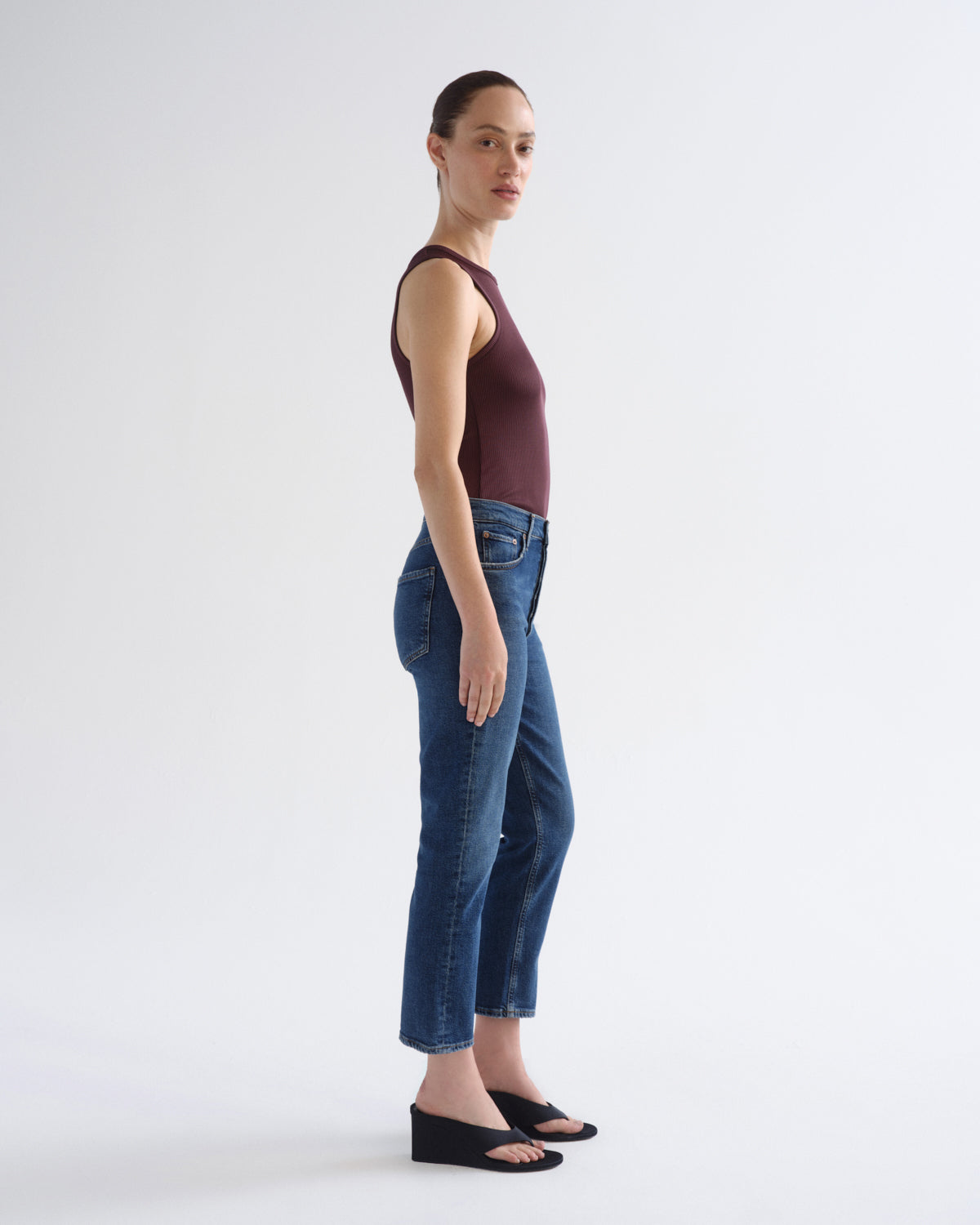 agolde-riley-high-rise-straight-crop-jeans-slick-stretch image 4