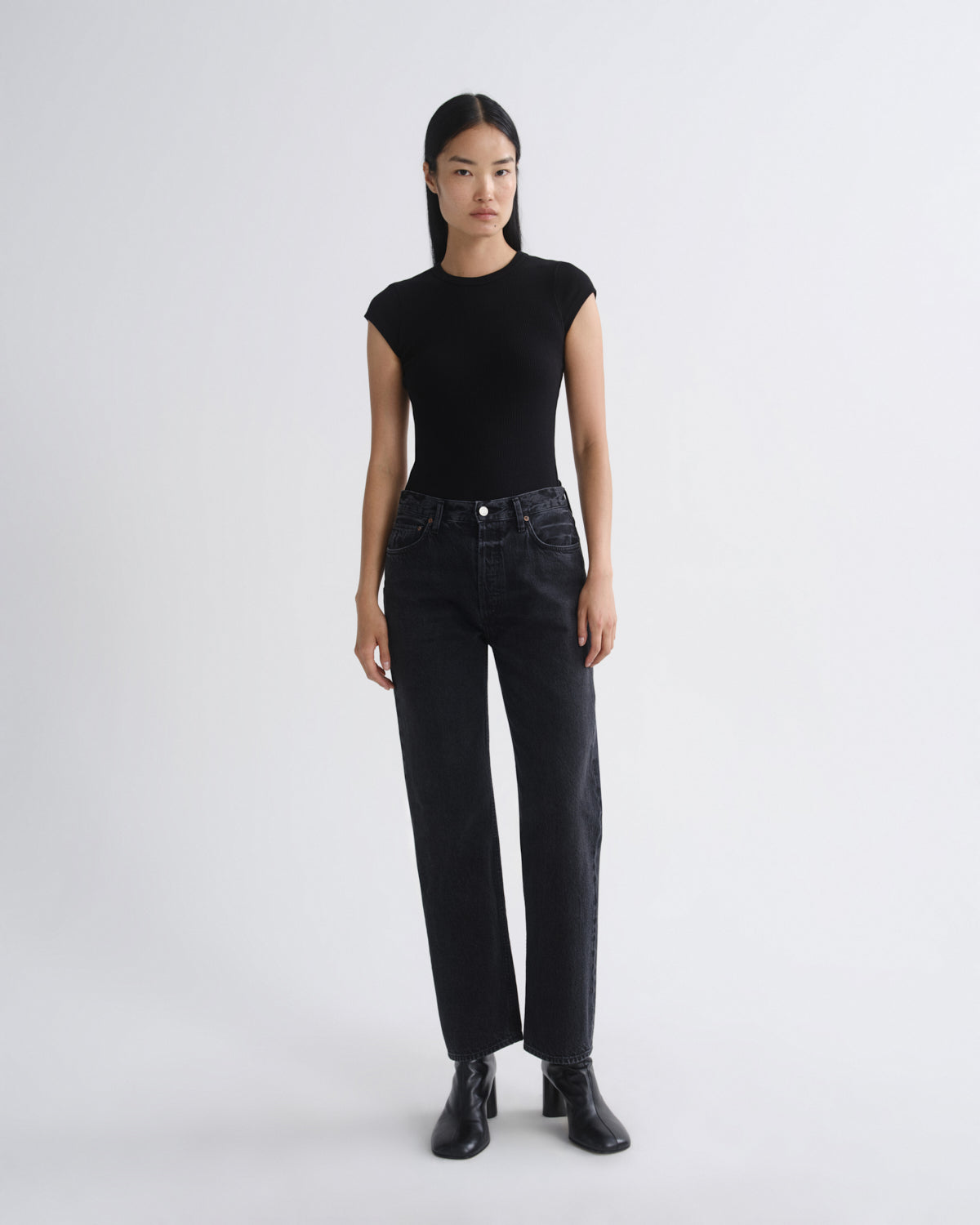 agolde-90-s-pinch-waist-straight-jeans-vanta-schwarz image 1