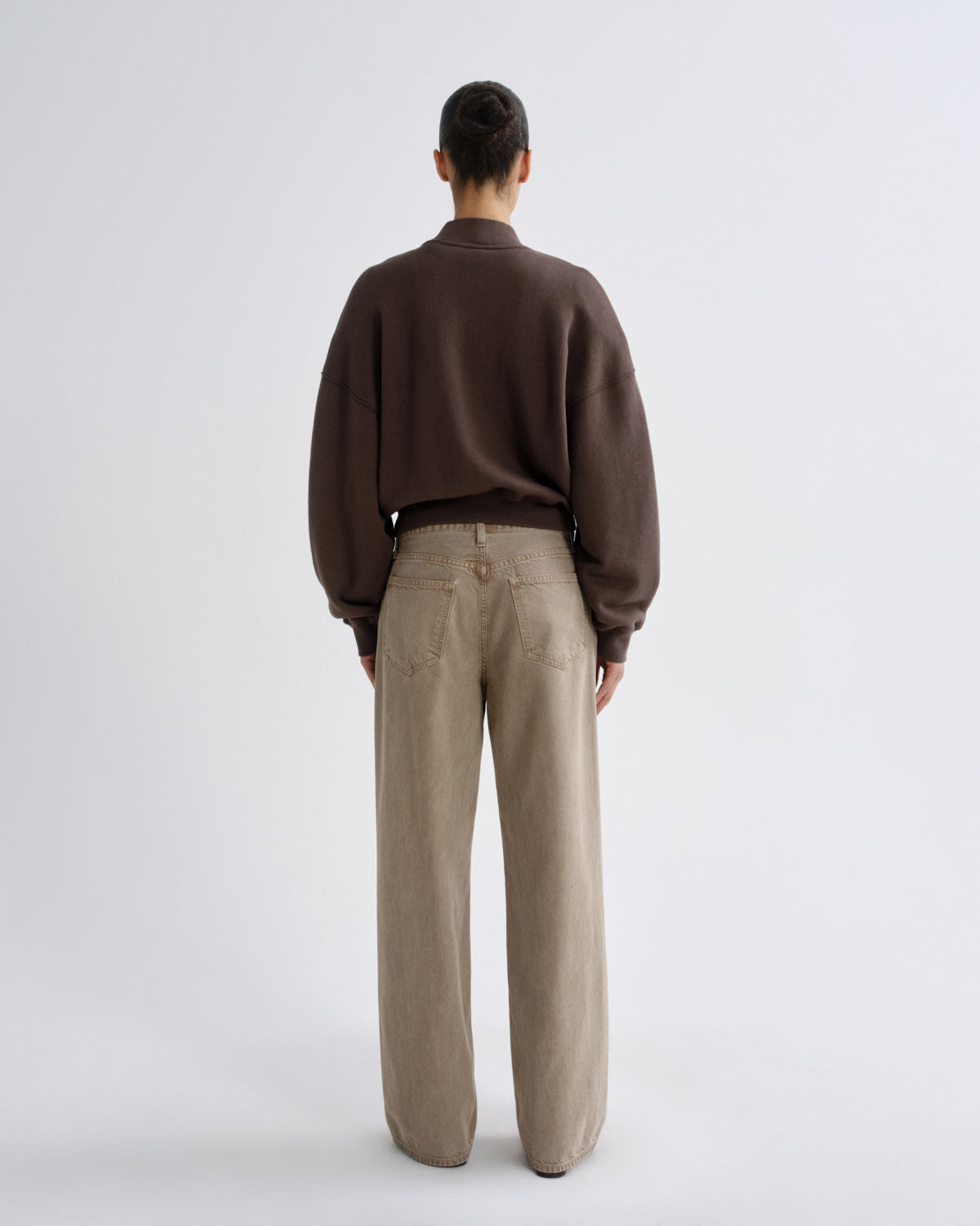 agolde-tess-sweatshirt-bracken-damen-sweatshirt-braun image 2