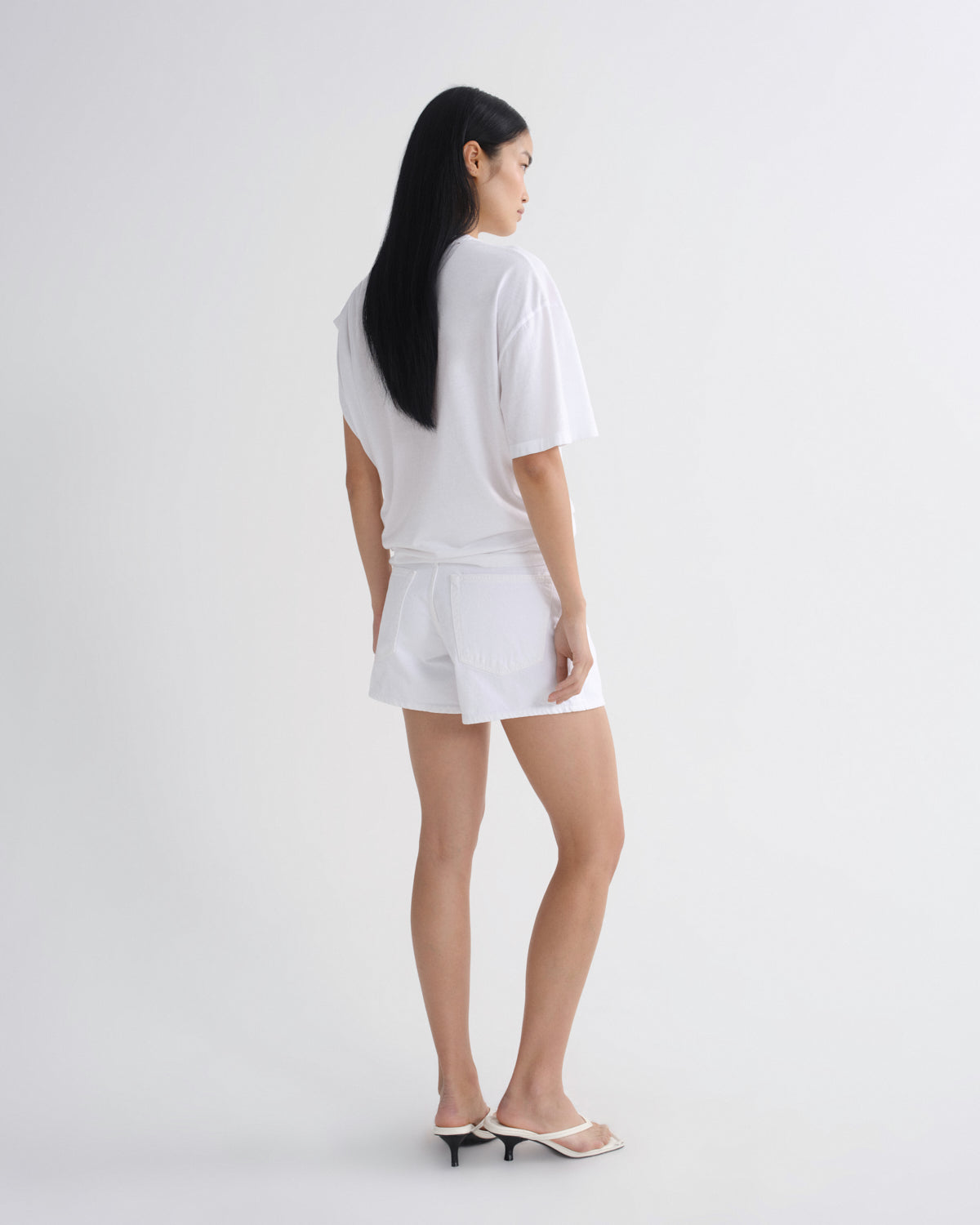 agolde-leith-short-shorts-marshmallow-wei-baumwolle image 2