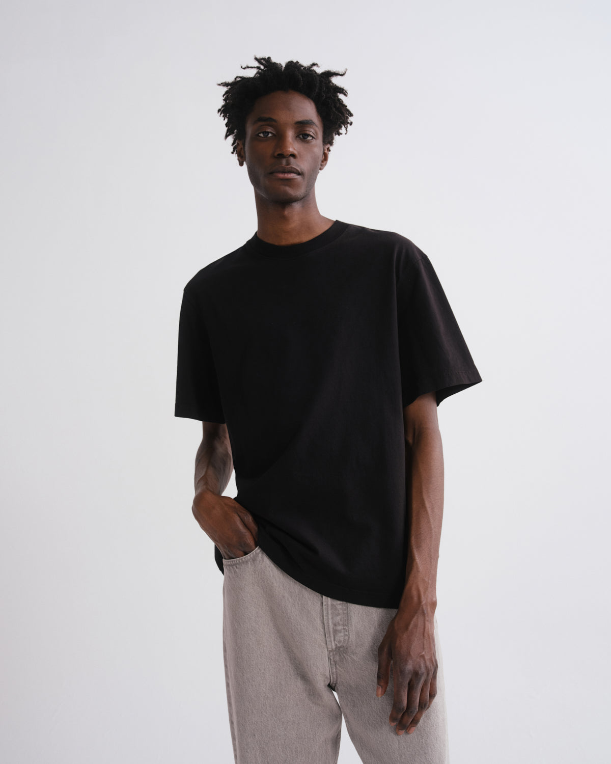 agolde-asha-mock-neck-tee-t-shirt-schwarz-baumwolle image 1