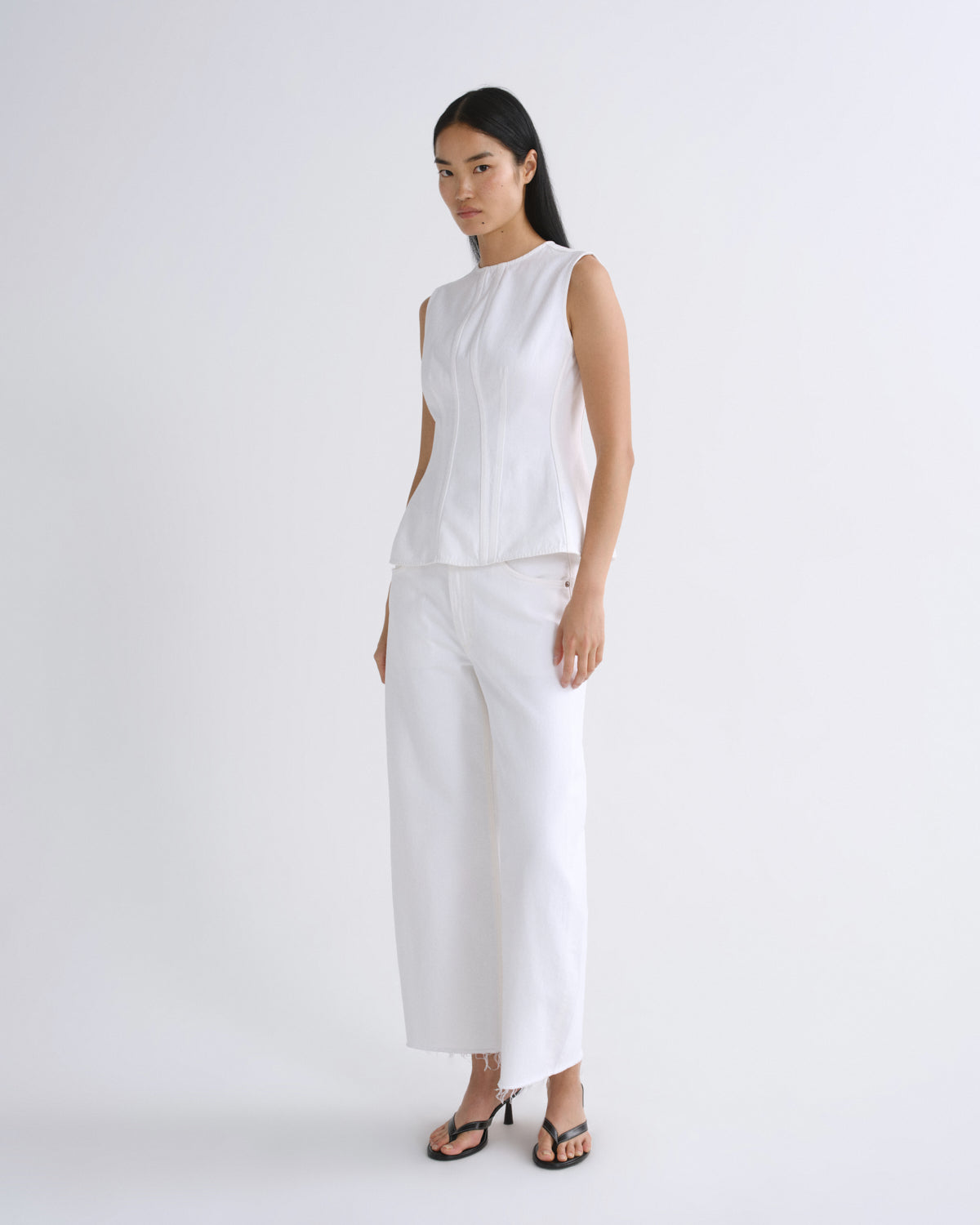 agolde-low-curve-fray-a238-1183-damenjeans-milkshake-wei image 3