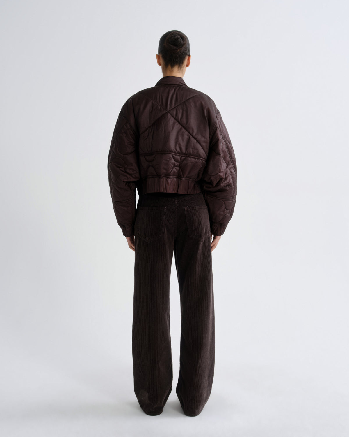 agolde-iona-quilted-jacket-deep-roast-braun image 2