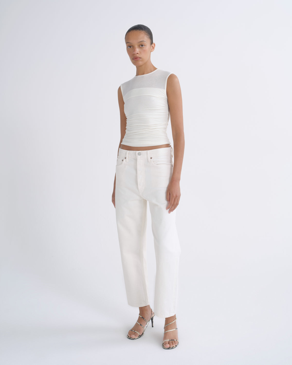 agolde-90-s-crop-straight-jeans-fortune-cookie-wei-damen image 3