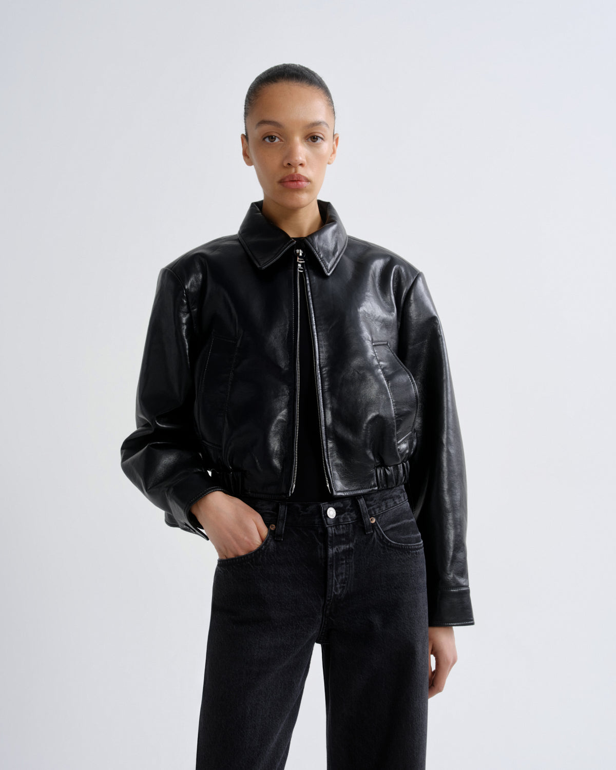 agolde-nahla-cropped-jacket-detox-damen-lederjacke-schwarz image 1