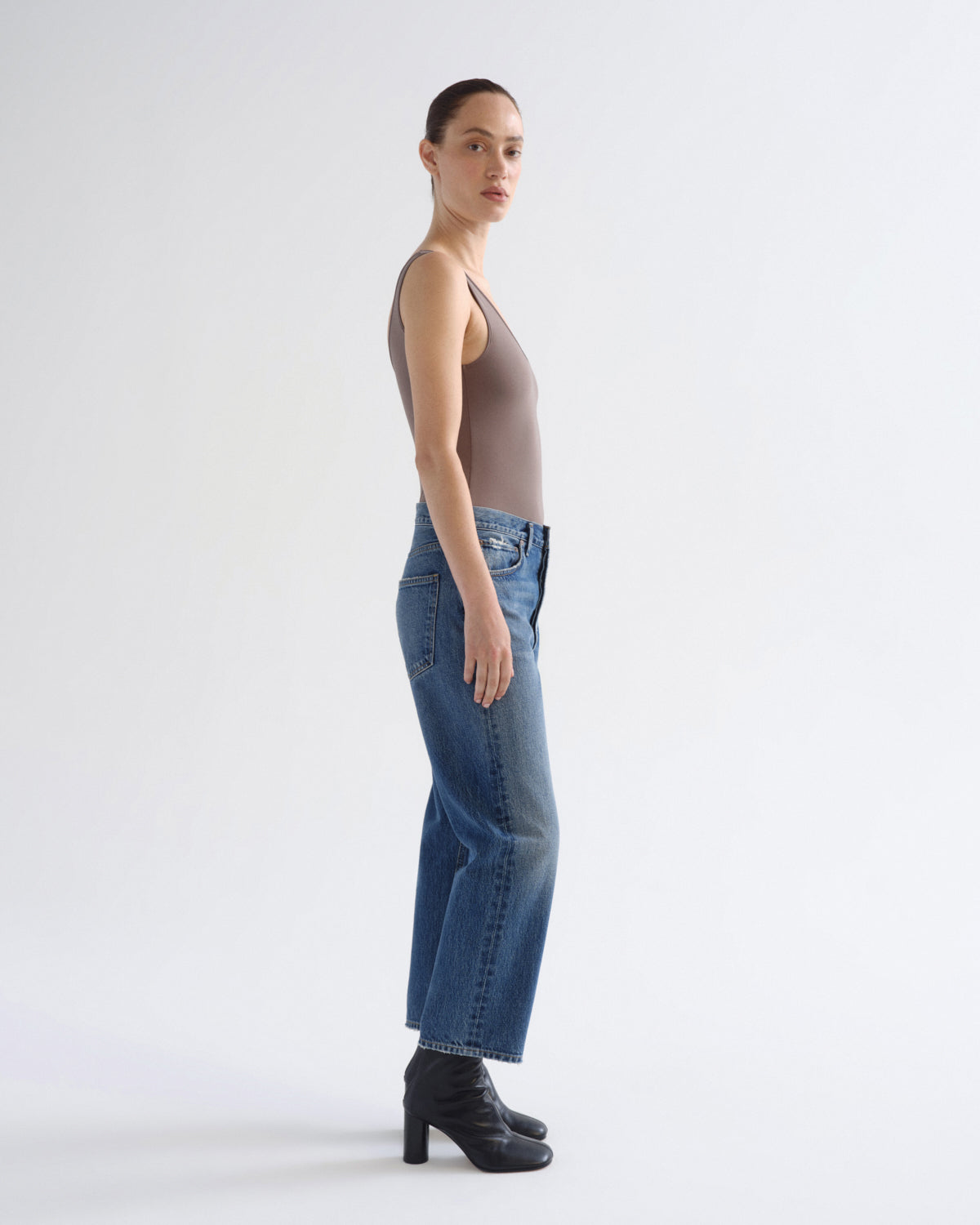agolde-90-s-crop-straight-bounty-indigo-damen image 4