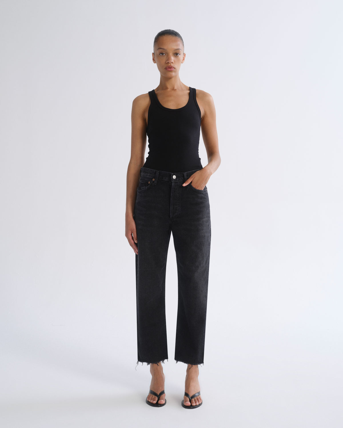 agolde-90-s-crop-straight-jeans-tar-schwarz image 1