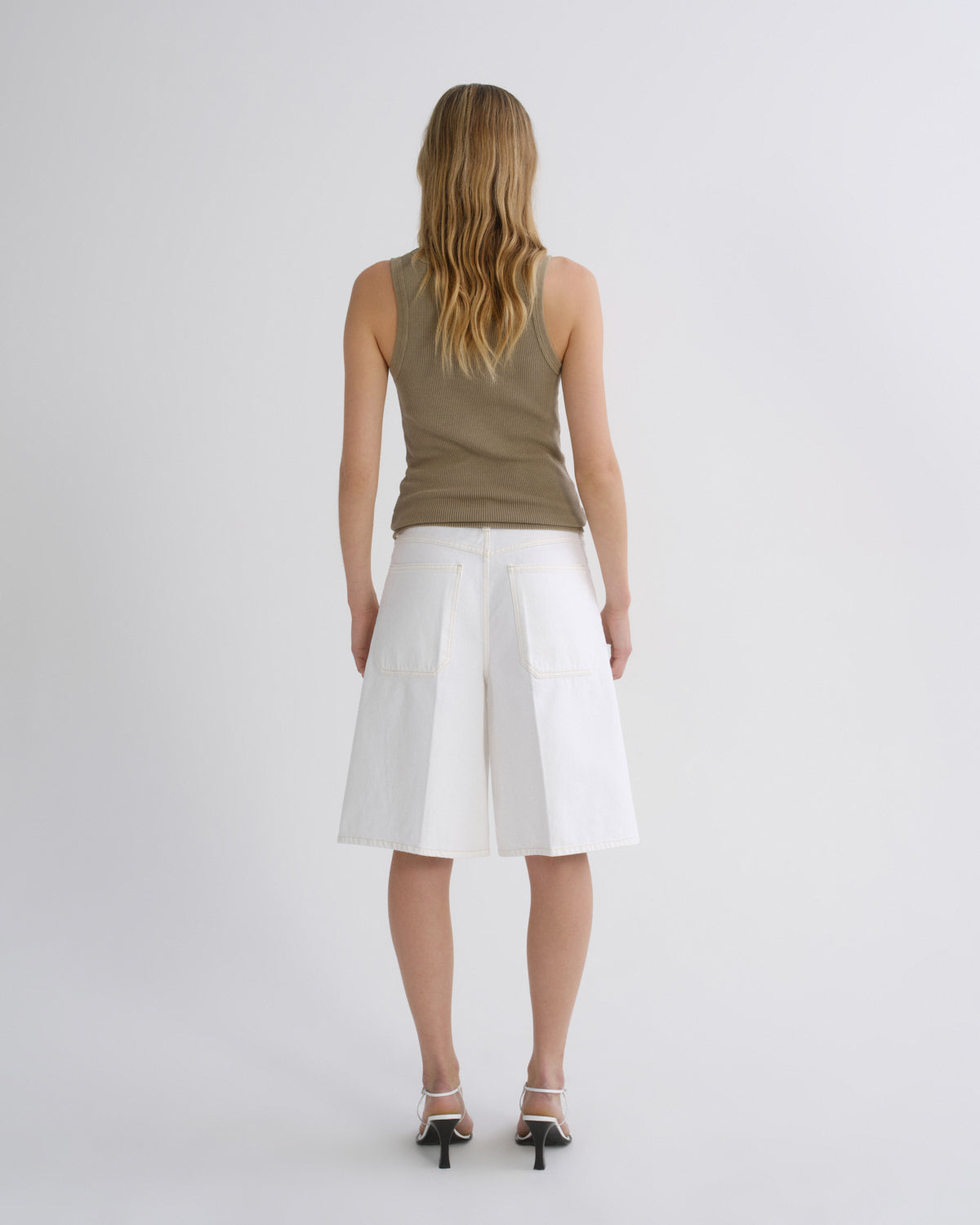 agolde-nolan-short-milkshake-wei-high-waist-damen image 2