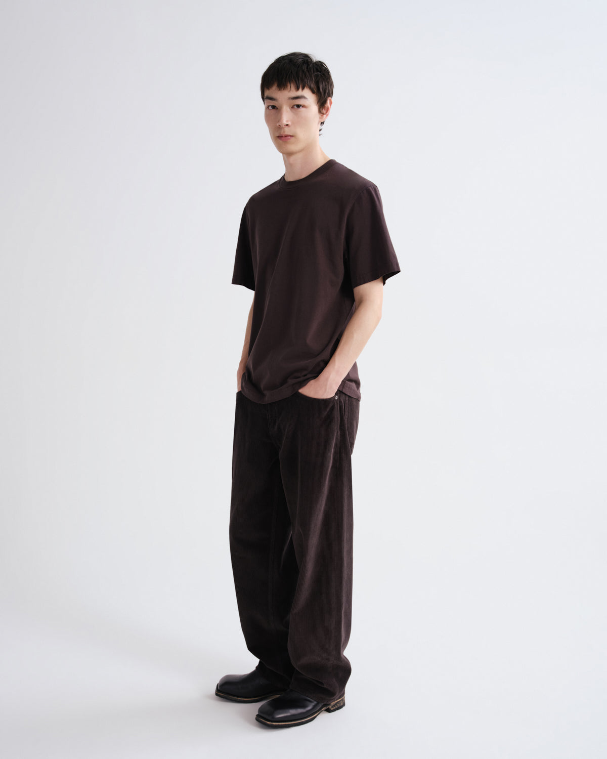 agolde-asha-mock-neck-tee-t-shirt-forge-herren-braun image 5