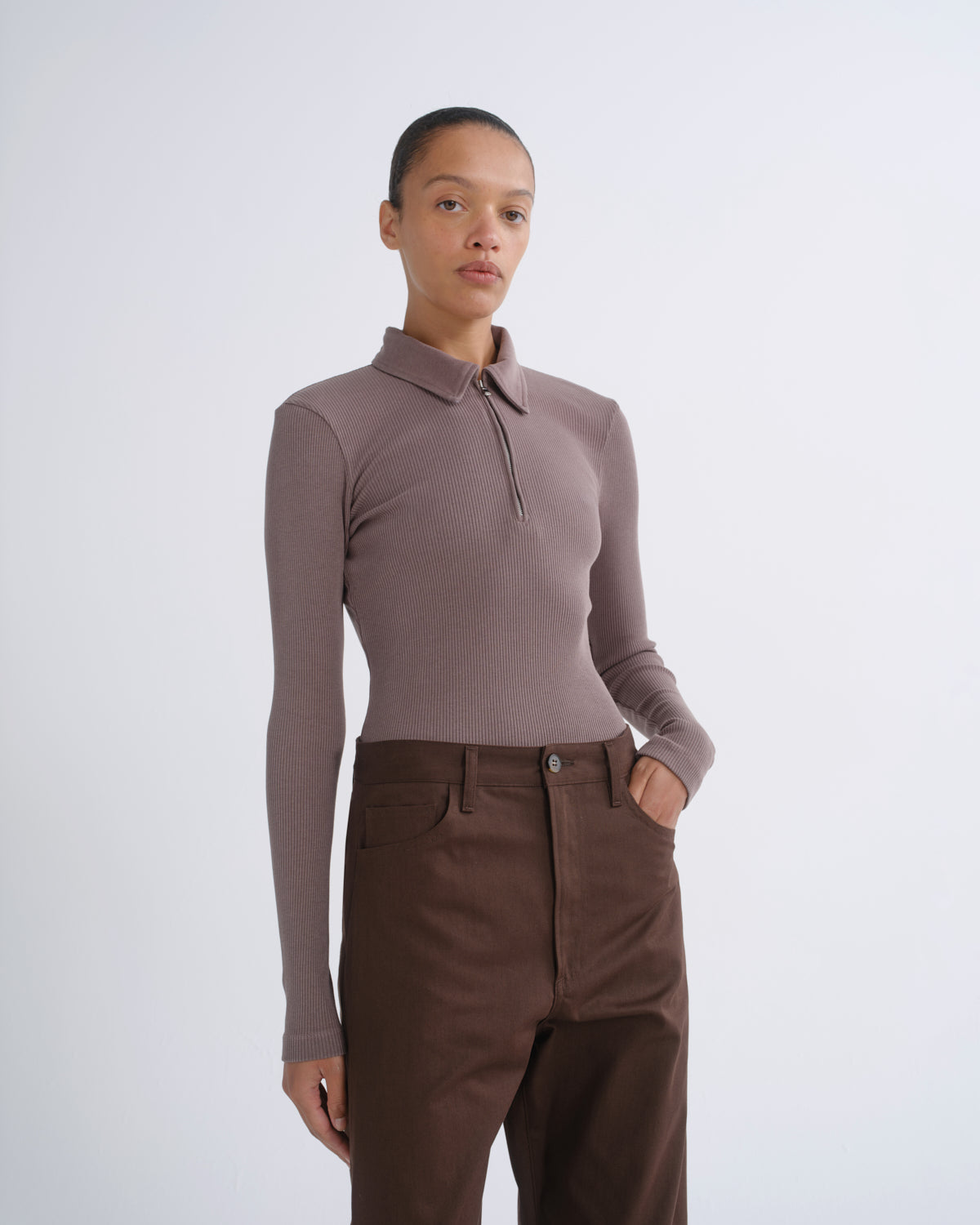 agolde-amica-zip-polo-poloshirt-mauvine-bio-baumwolle image 1