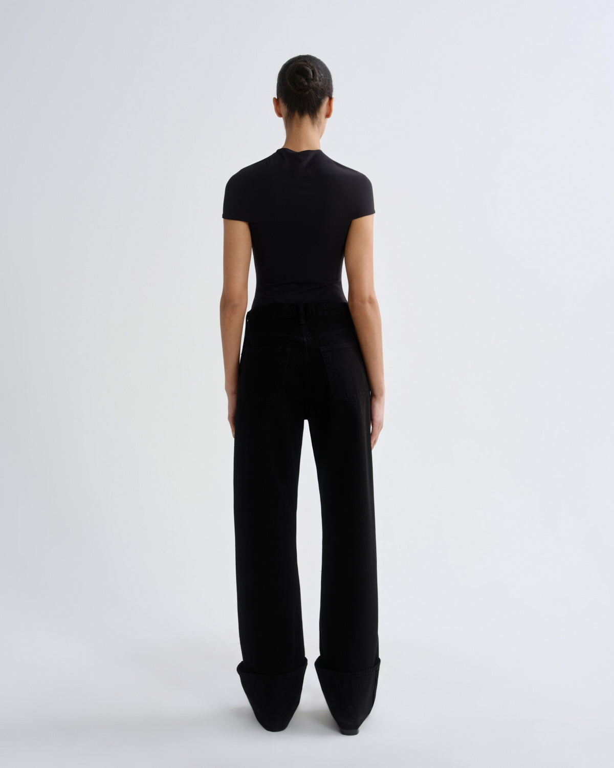 agolde-big-cuff-jean-manifest-jeans-schwarz-straight image 2