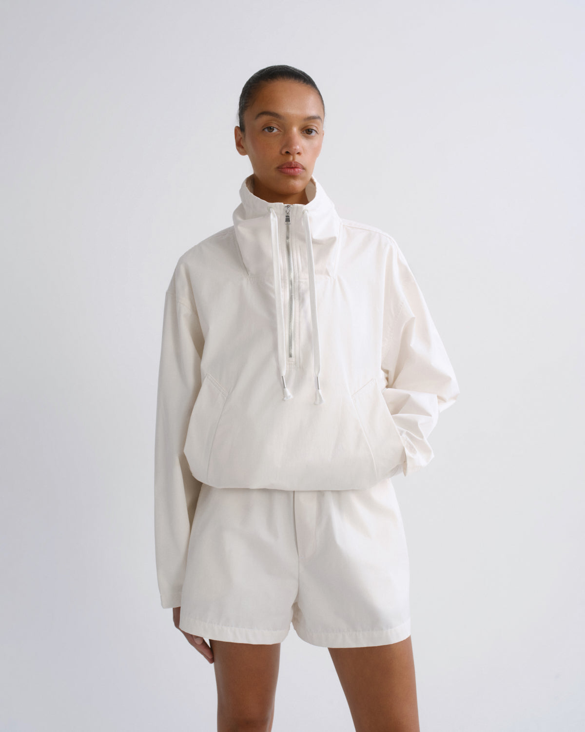 agolde-lydia-nylon-popover-anorak-jacke-chalk-white-nylon image 1