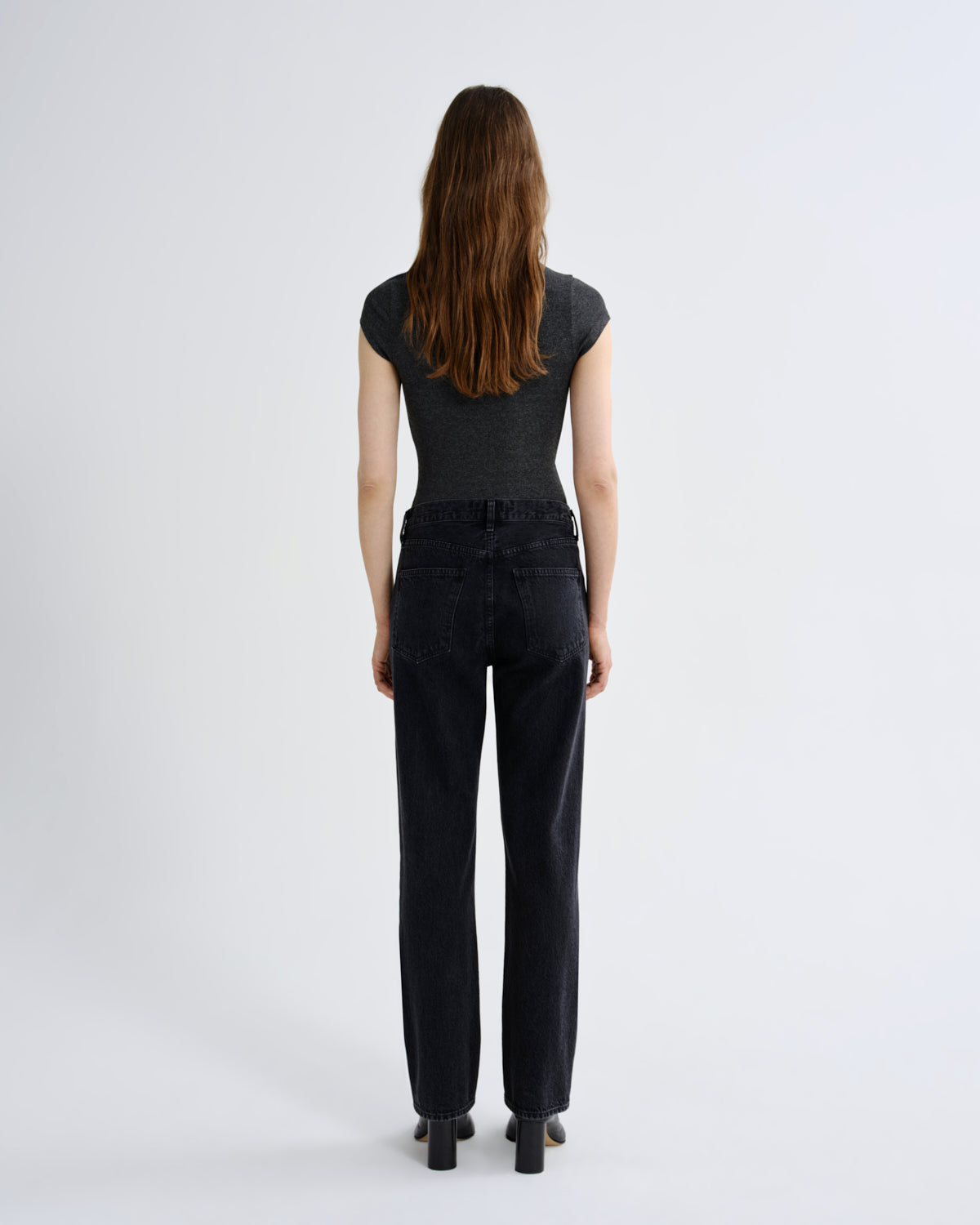 agolde-lana-jean-weightless-jeans-vanta-damen-schwarz image 2