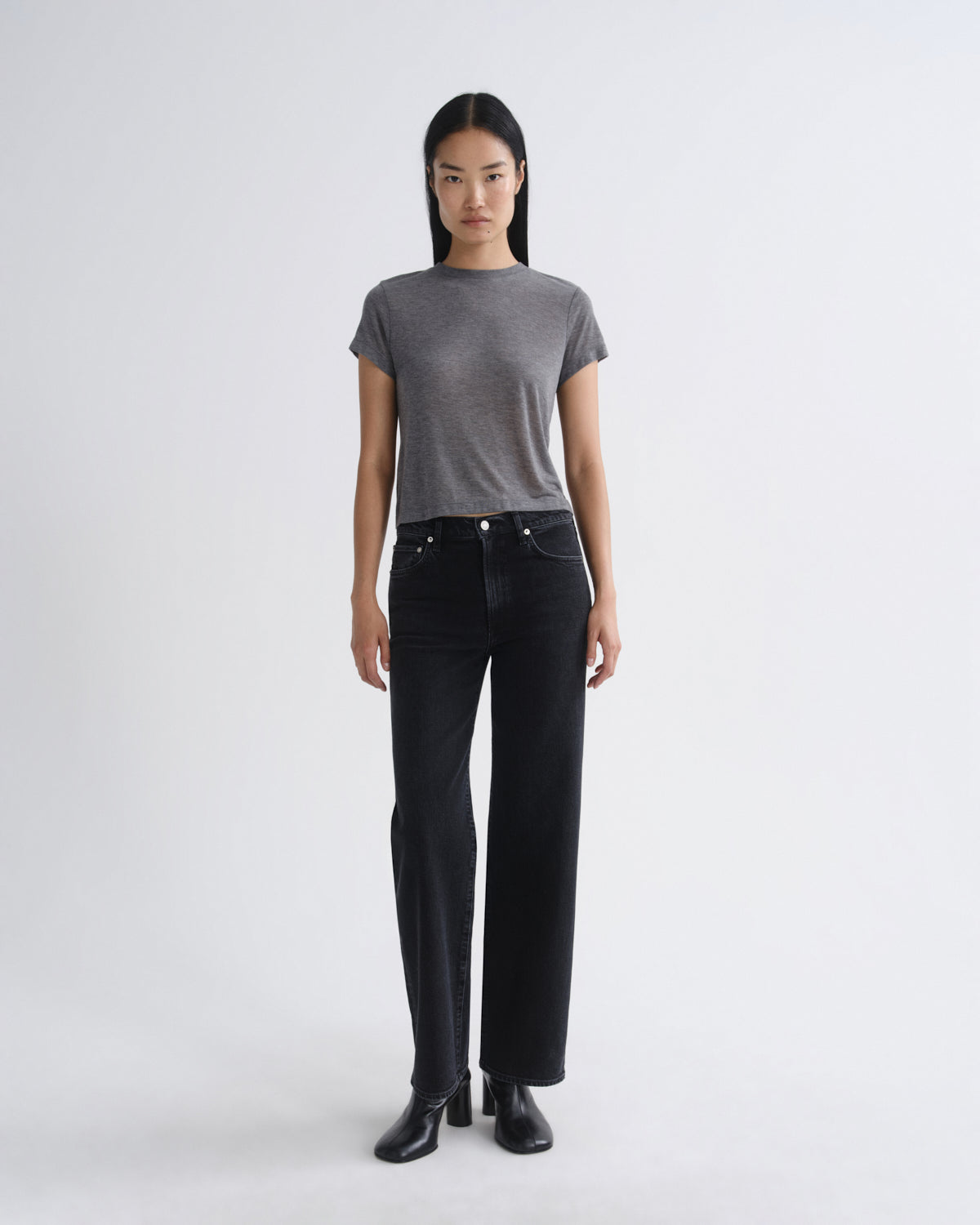 agolde-adine-shrunken-tee-t-shirt-grey-heather-tencel image 5