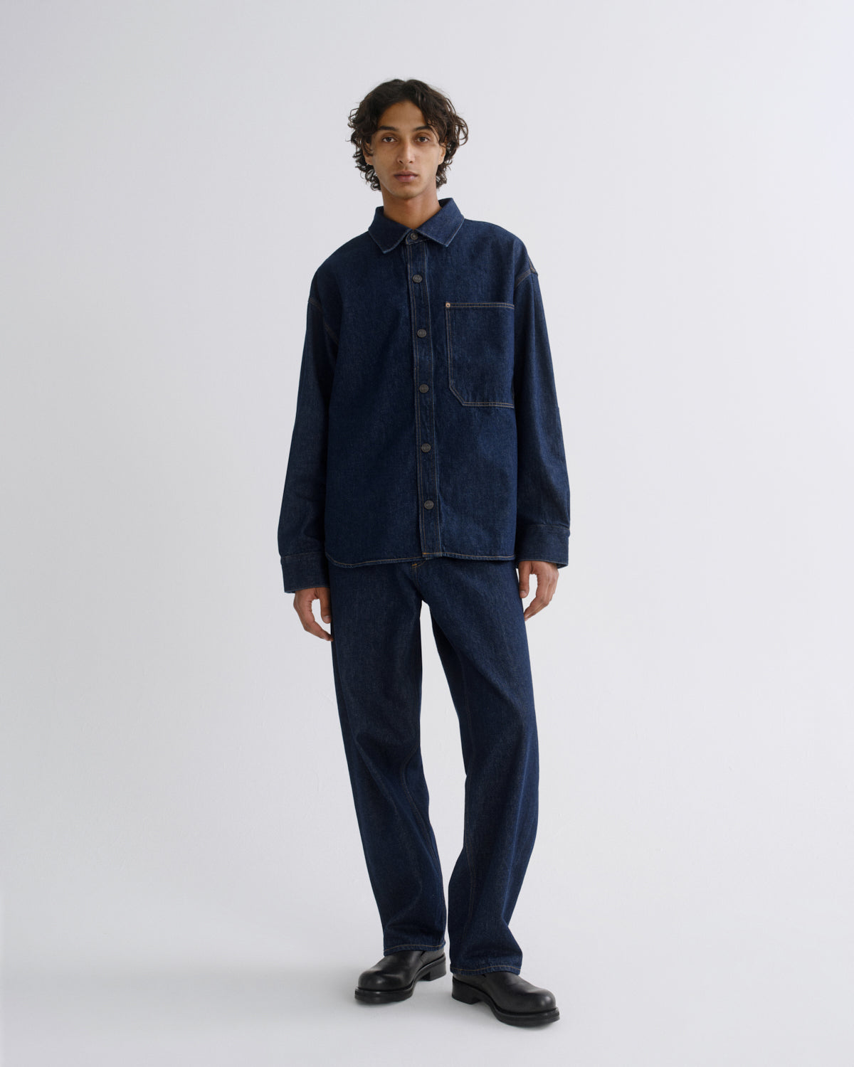 agolde-corwin-shirt-rinse-denimhemd-herren-dunkelblau image 3