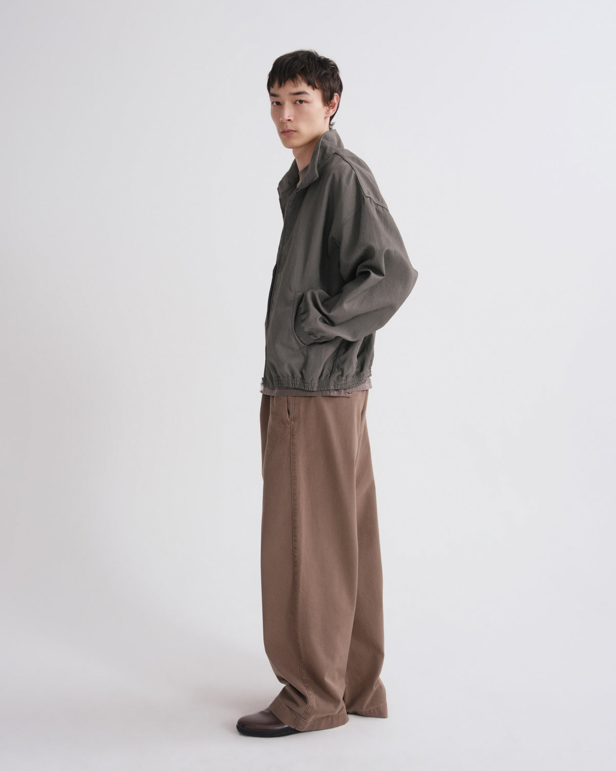 agolde-marshall-windbreaker-jacke-millstone-grau image 5
