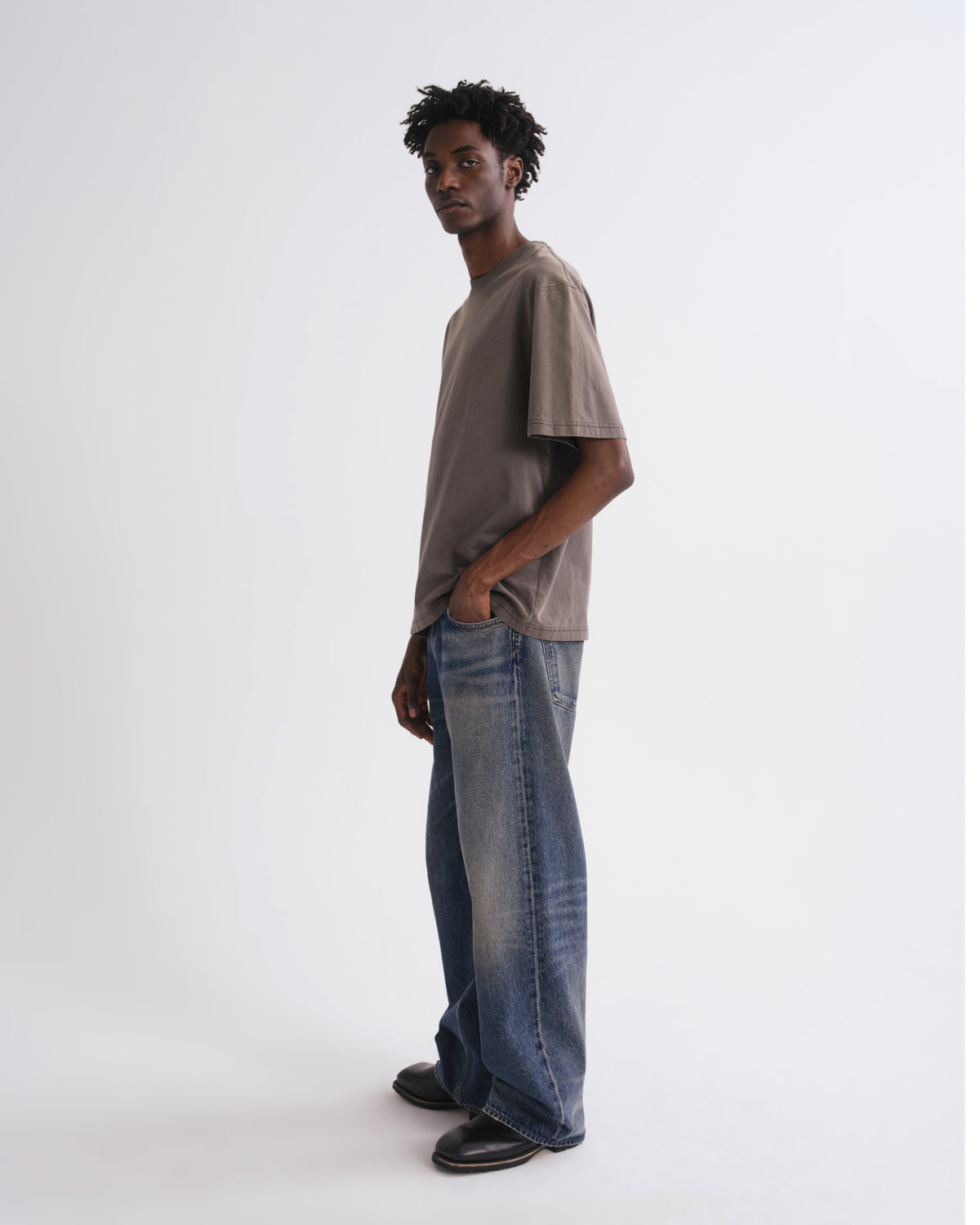 agolde-luka-weightless-jeans-herren-kismet-dunkelblau-relaxed image 4