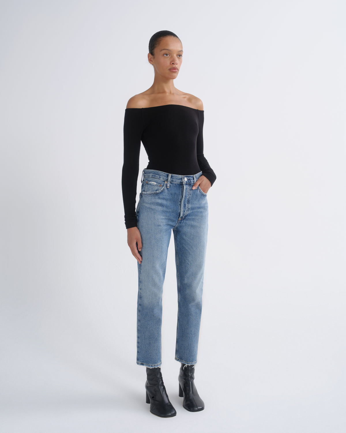 agolde-riley-high-rise-straight-crop-jeans-frequency-blau image 3