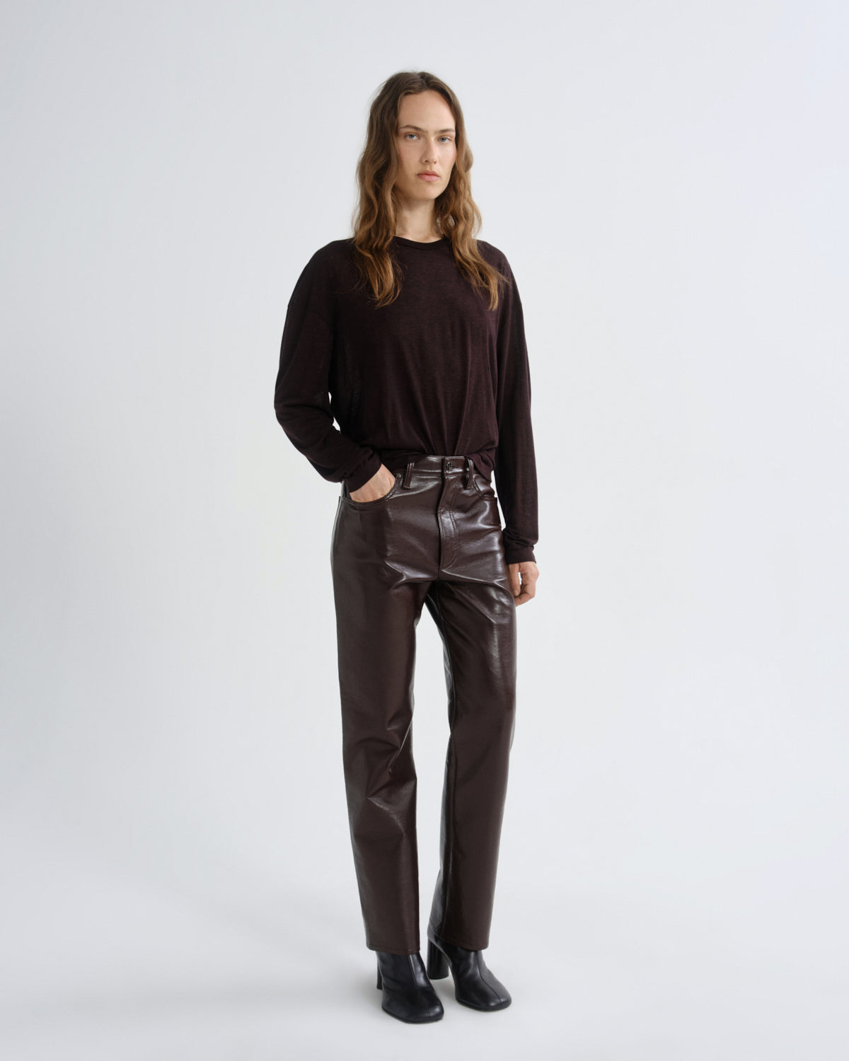 agolde-sasha-tee-tencel-ristretto-langarm image 4