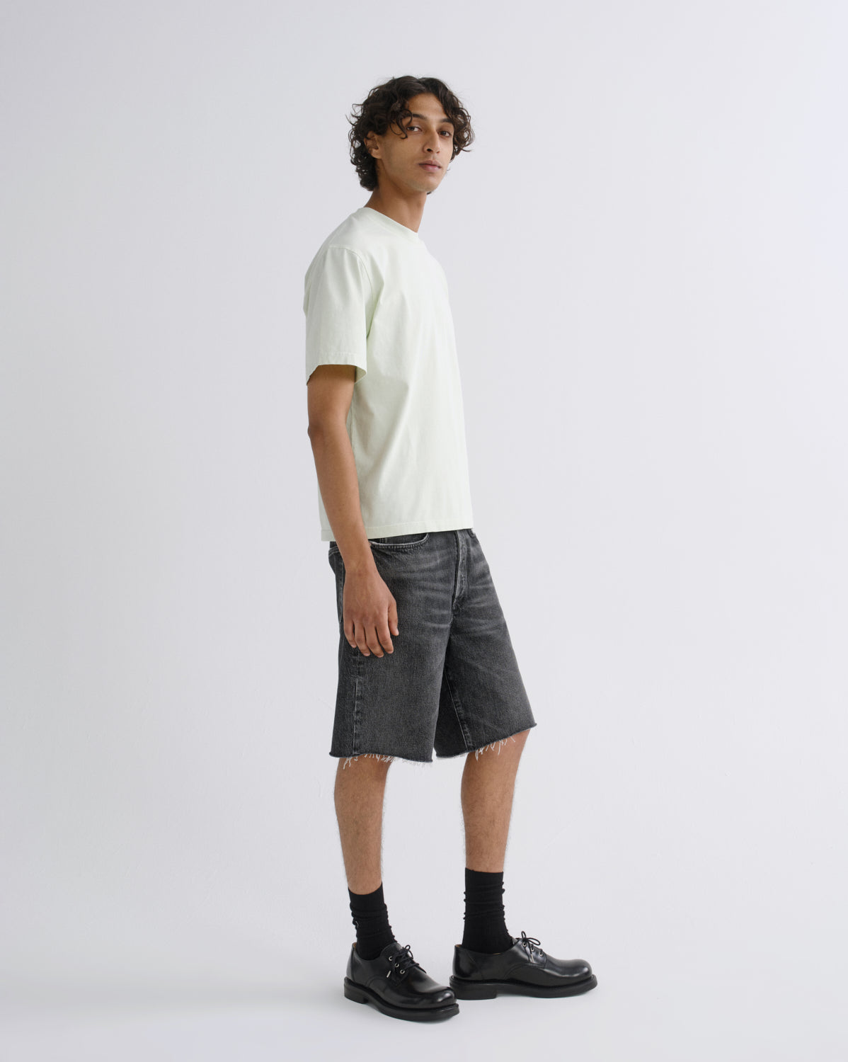 agolde-anson-short-herren-clip-schwarzes-denim image 3