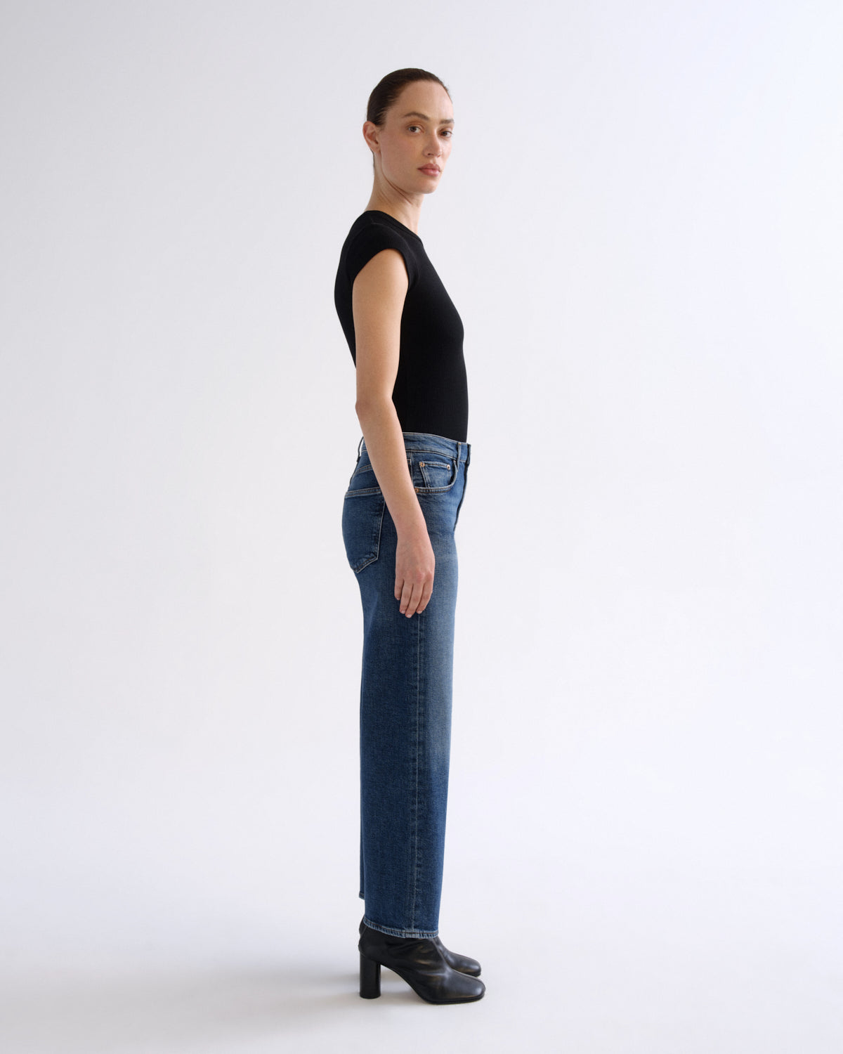 agolde-harper-crop-weightless-stretch-jeans-river-mid-rise image 3