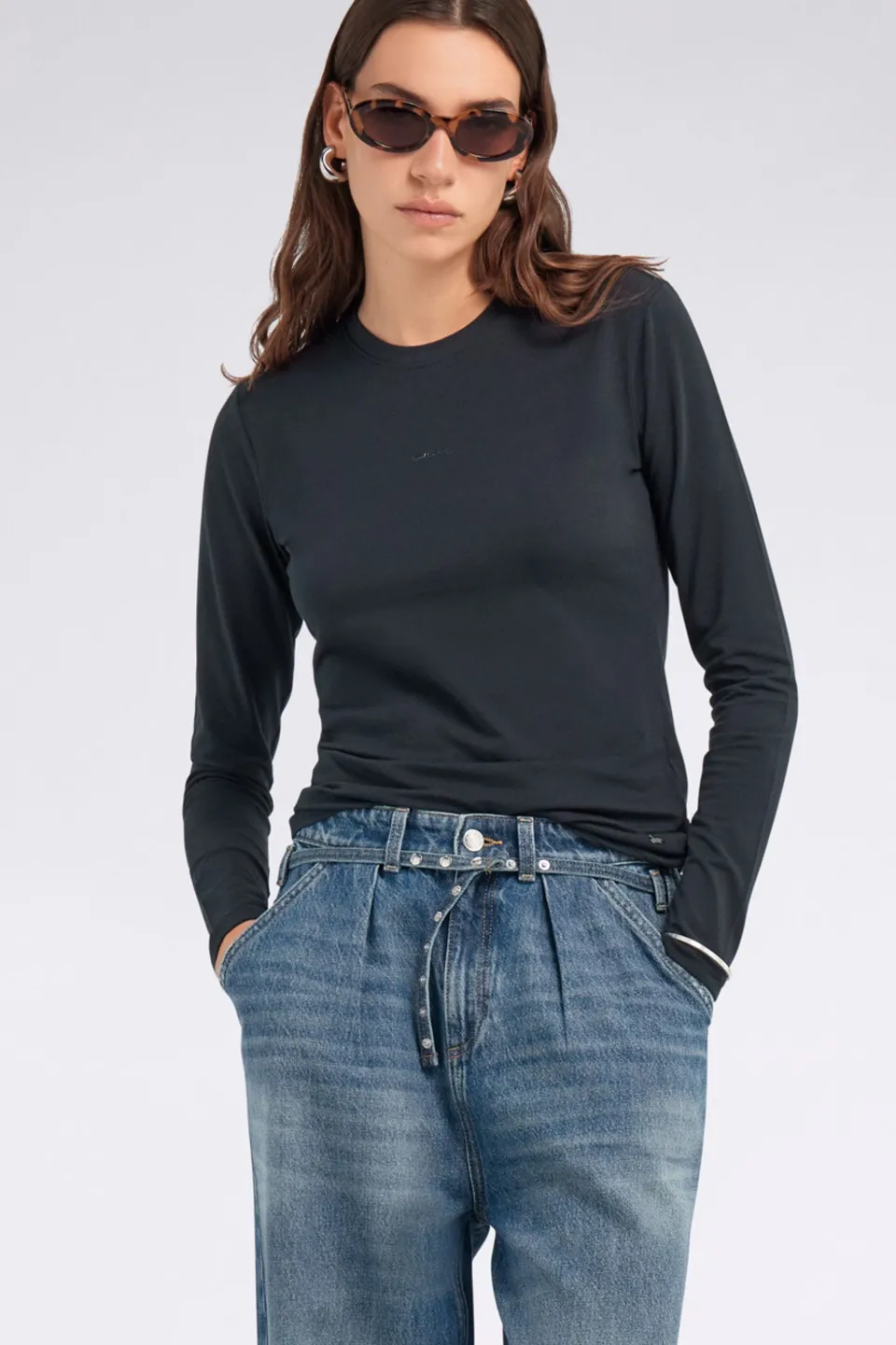 gas-hanike-m-l-logo-g-s-0200-langarmshirt-damen-schwarz-slim-fit image 1