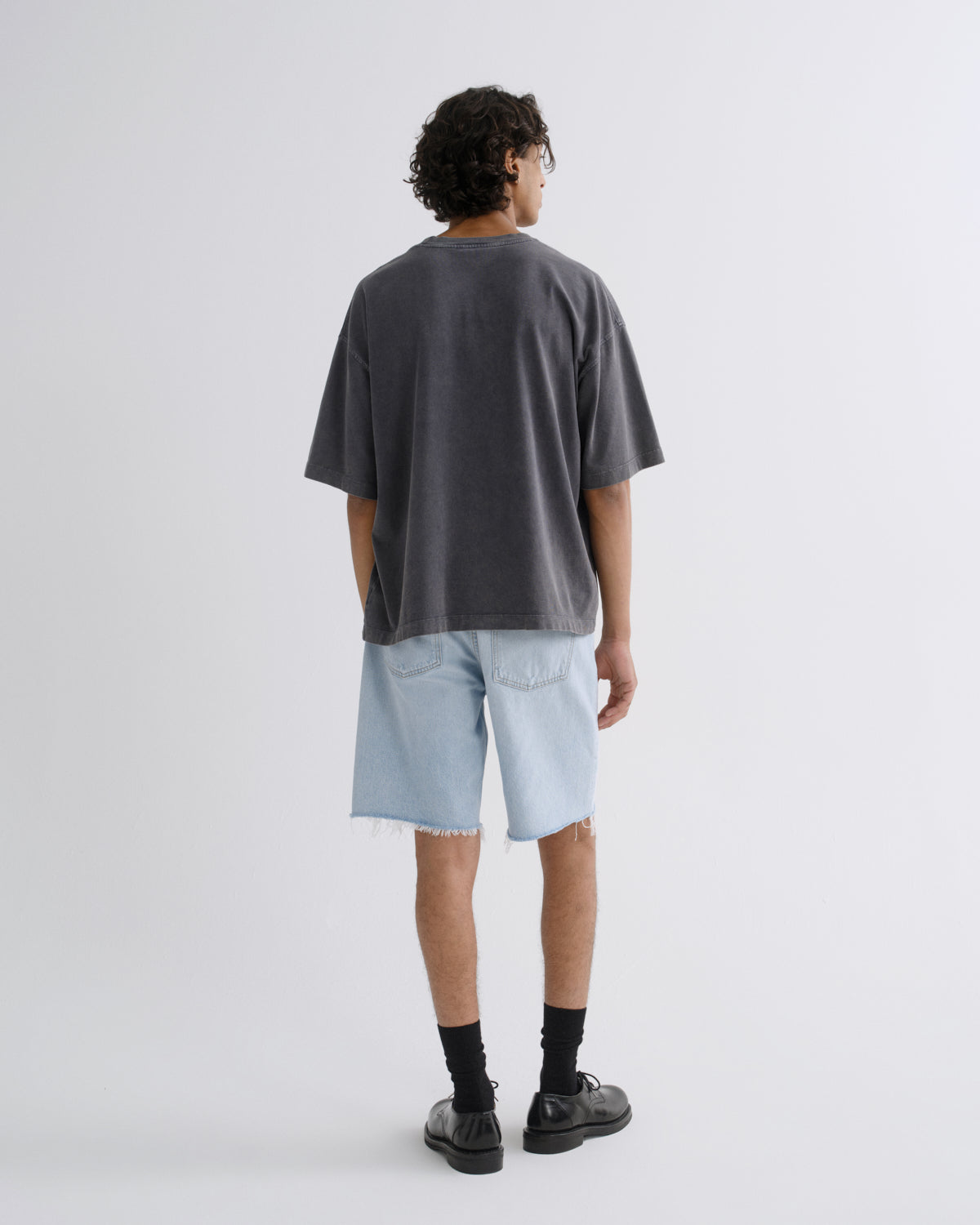agolde-anson-short-ruse-hellindigo-herren image 2