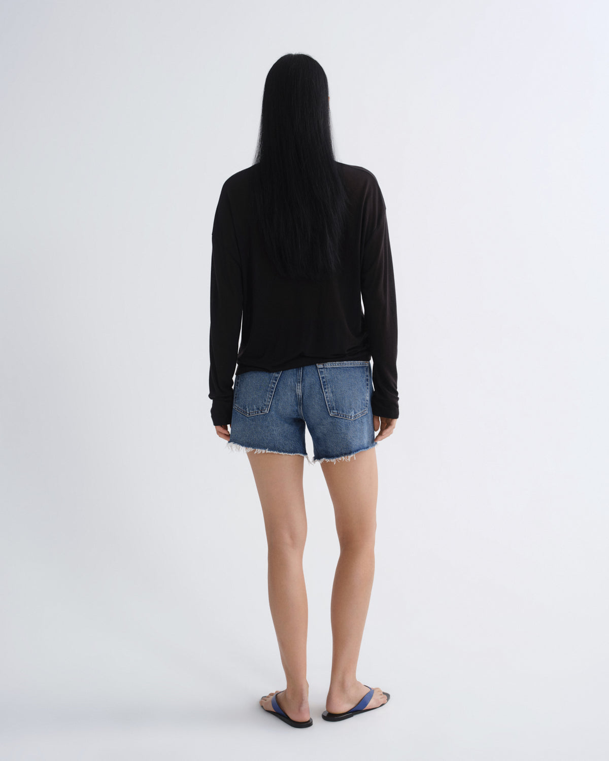 agolde-parker-long-short-upshot-jeansshorts-high-waist image 2