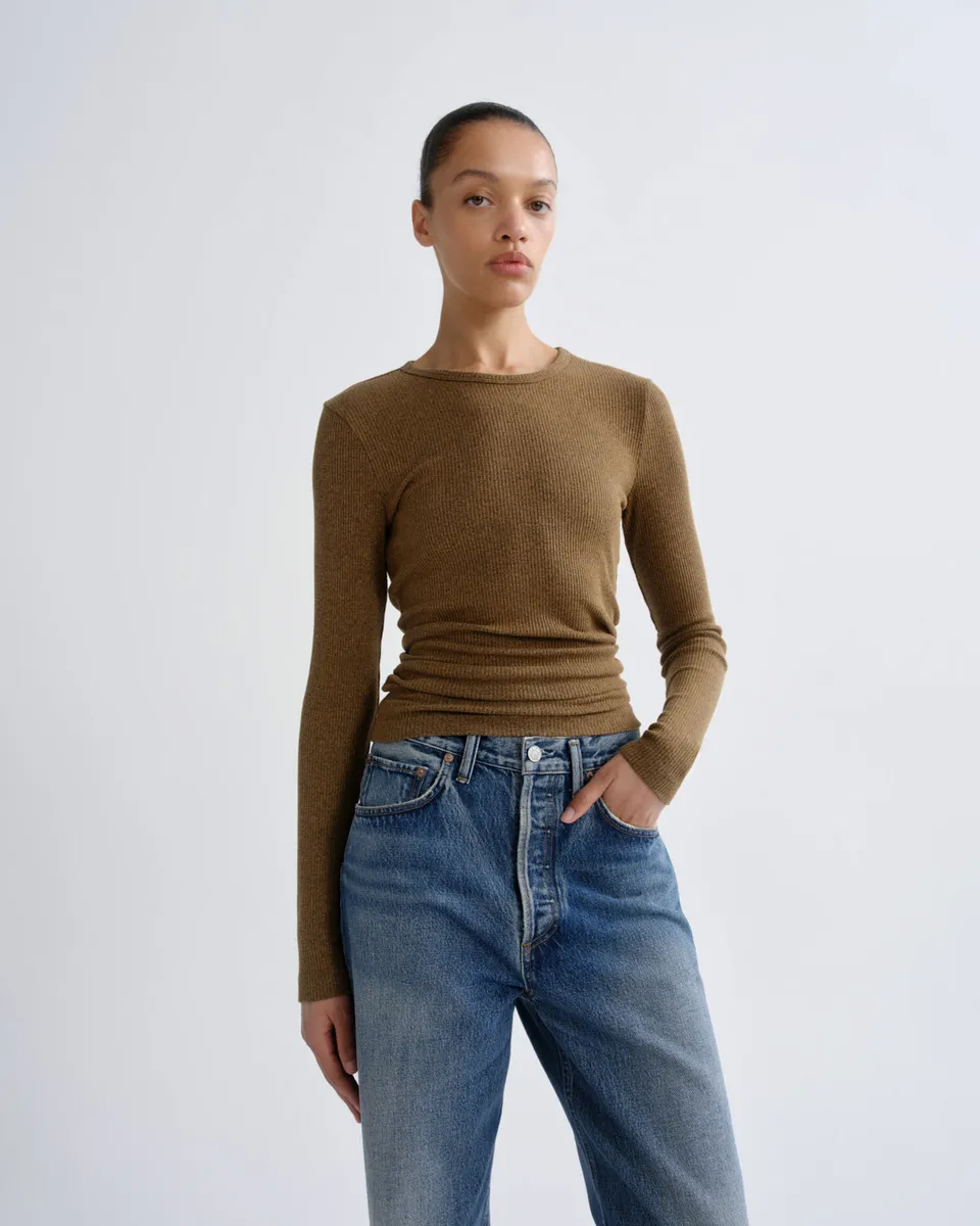 agolde-delphi-slim-shirt-brew-braun-damen-rippe image 1