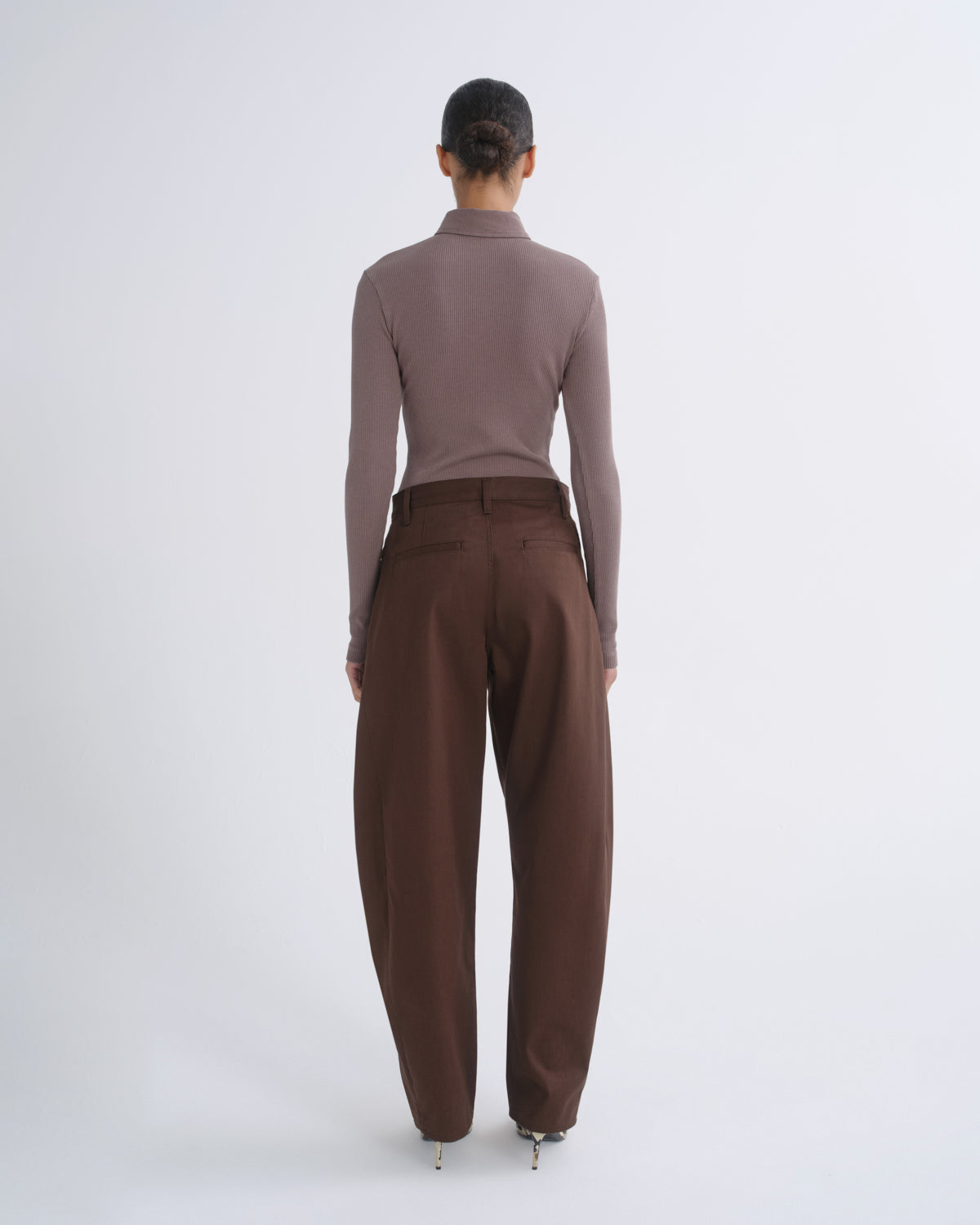 agolde-amica-zip-polo-poloshirt-mauvine-bio-baumwolle image 2